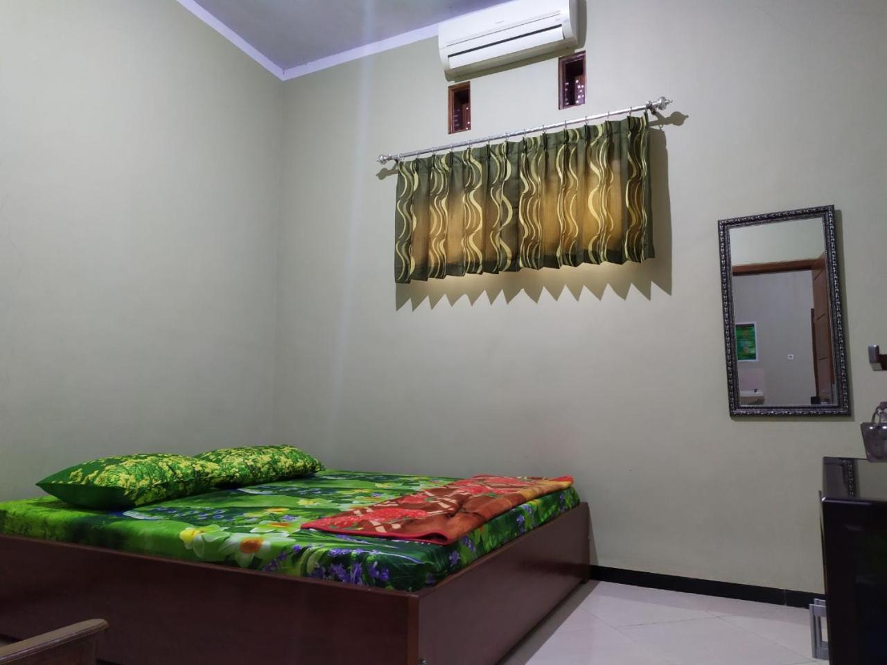 Double Room with Private Bathroom photo 1