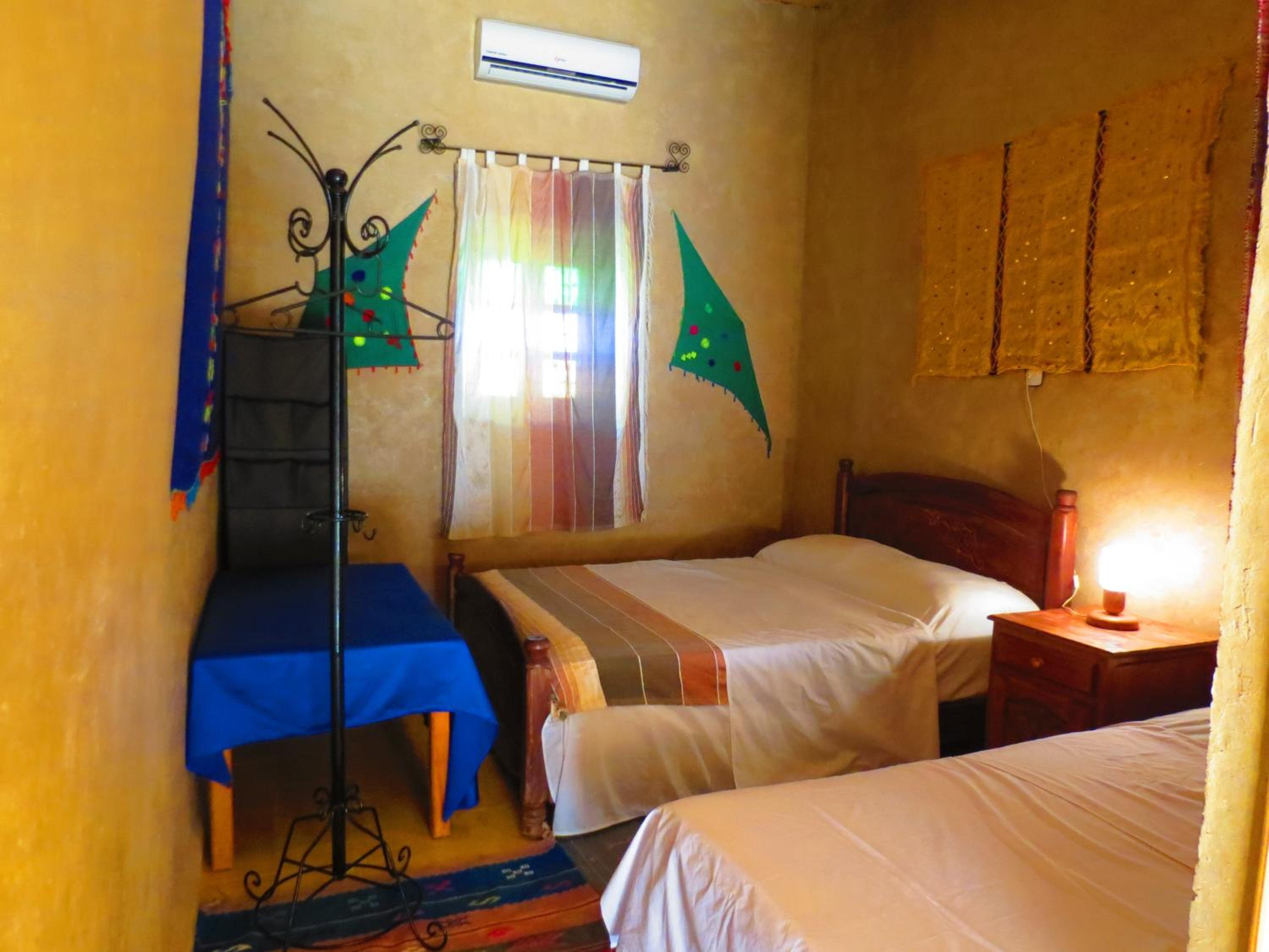 Double or Twin Room - Photo 11