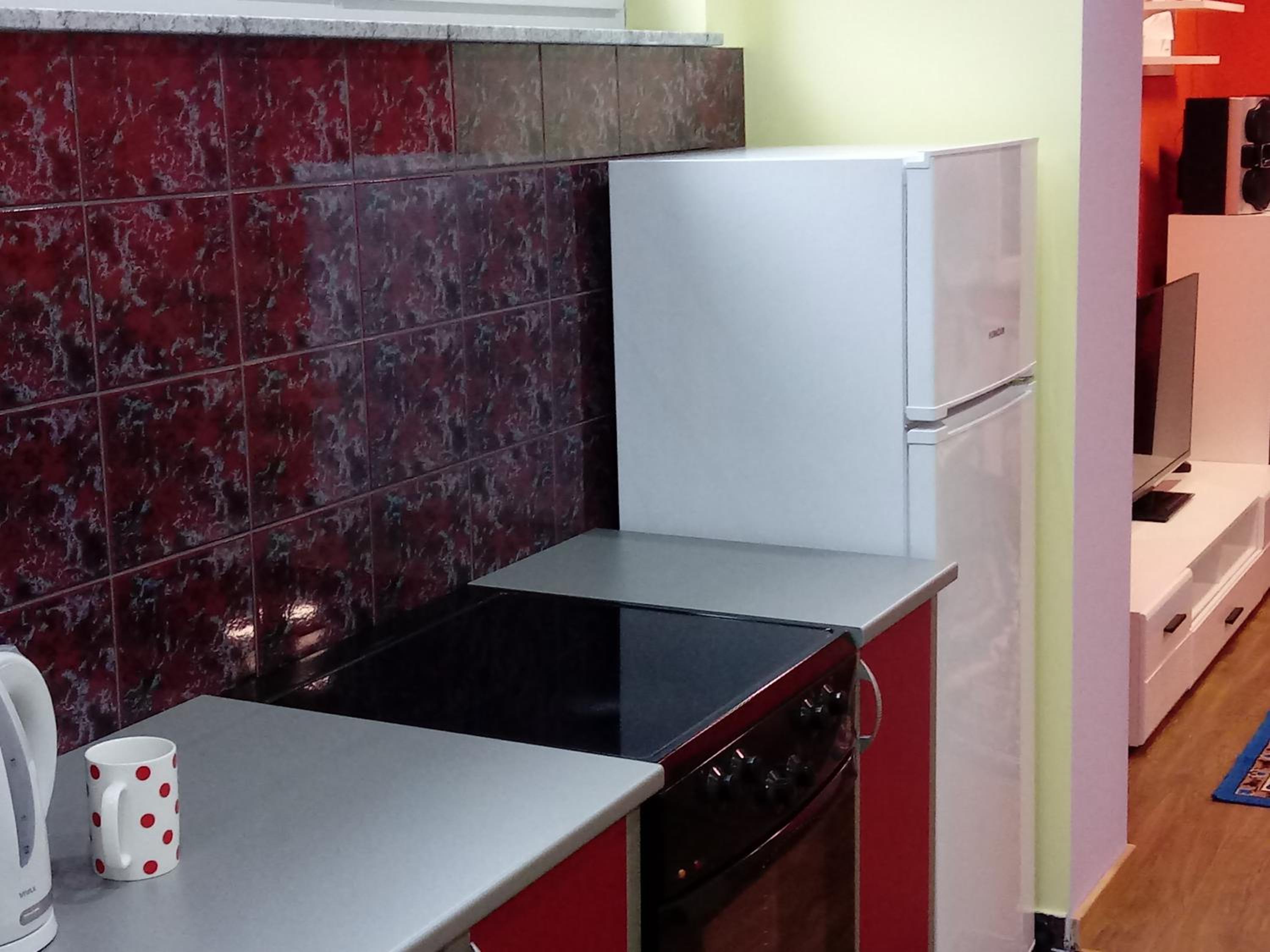 Two-Bedroom Apartment - Photo 31