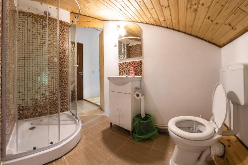 Triple Room with Pool View photo 3
