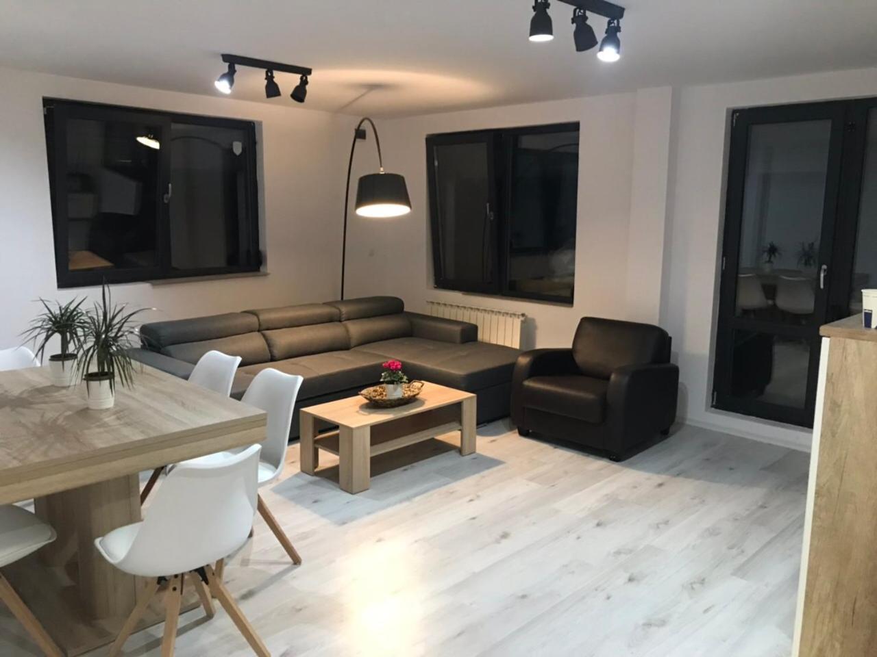 Apartment with Terrace