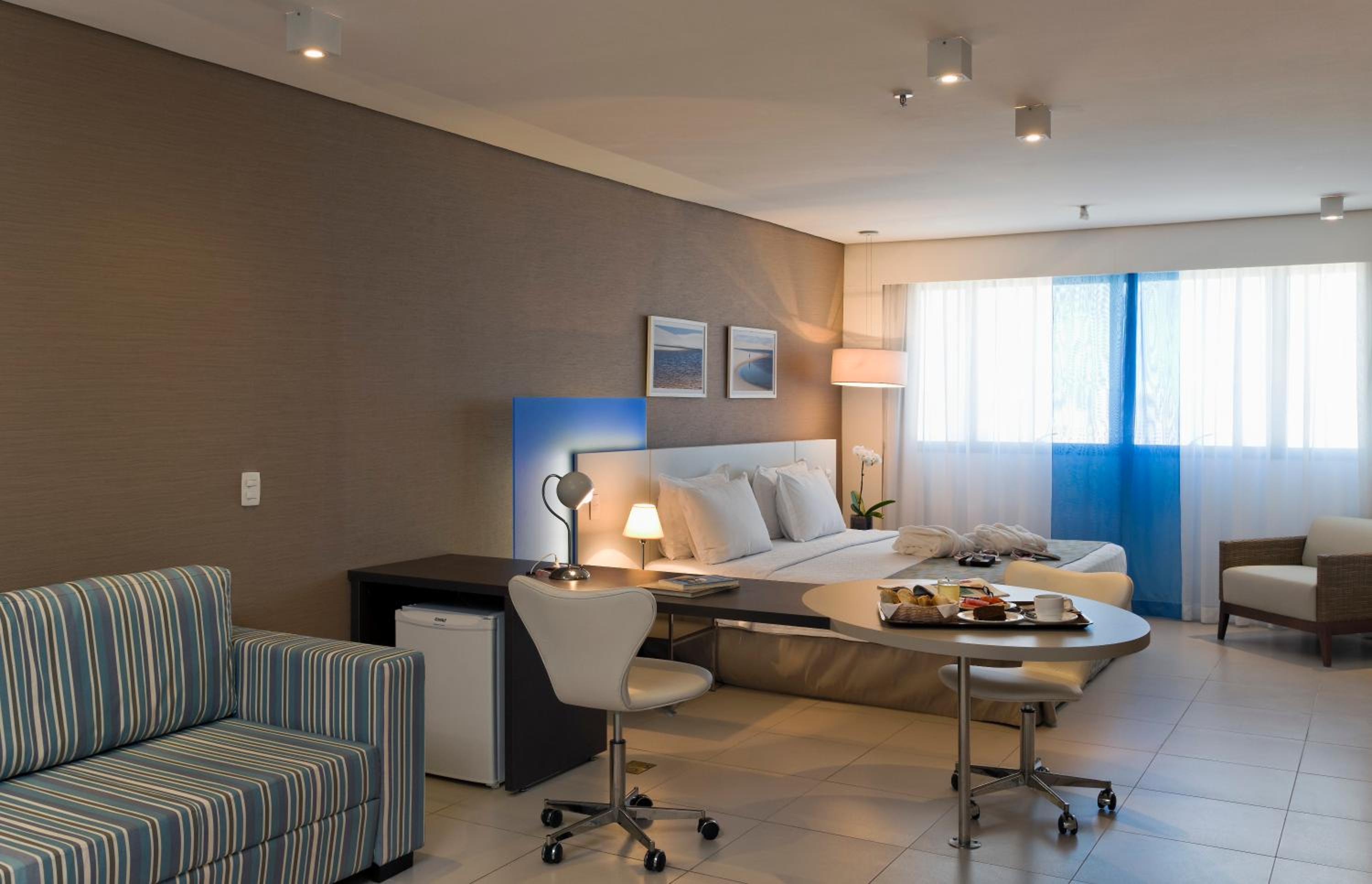 Double Suite - 1 King Bed