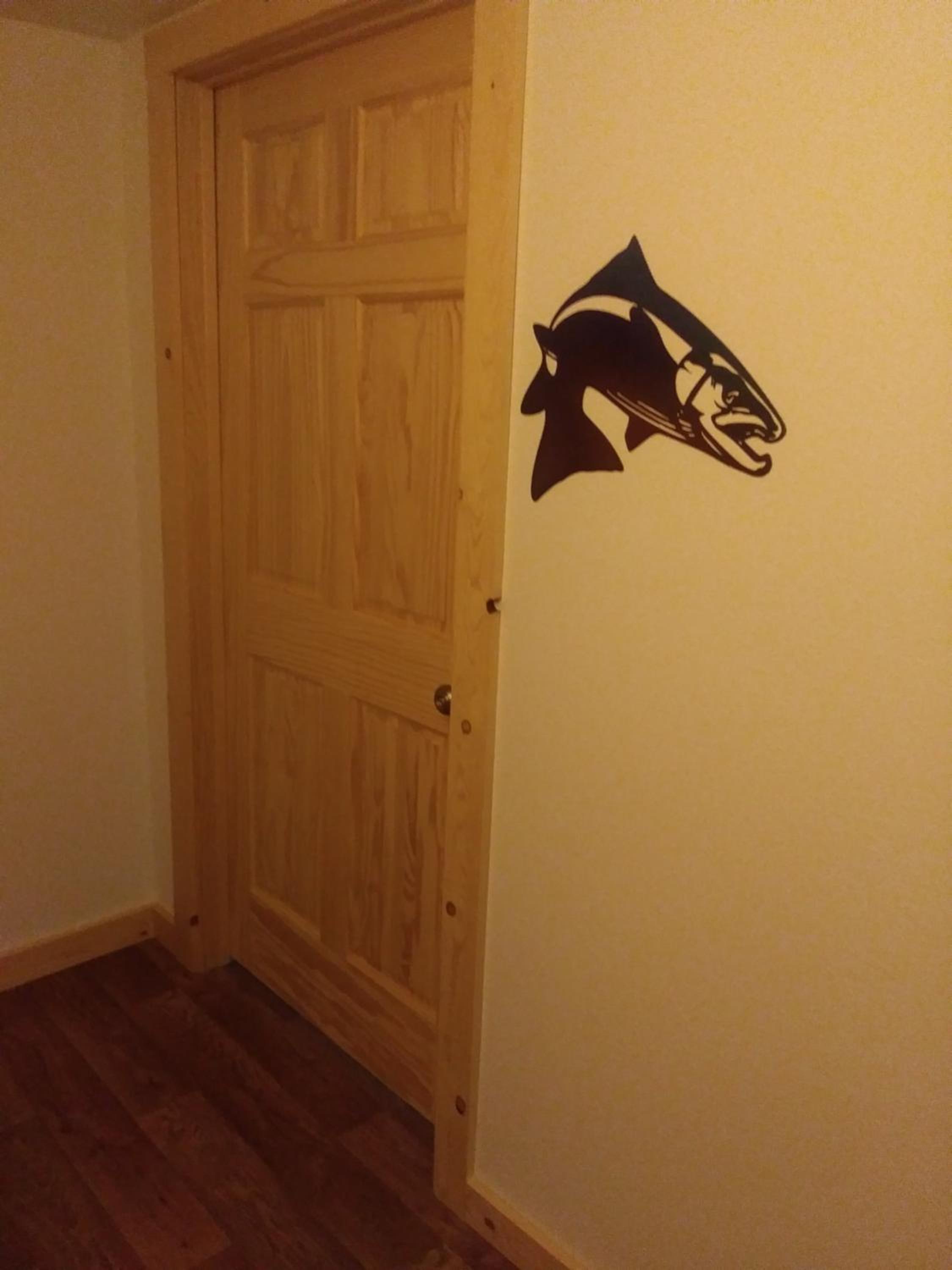 Queen Room photo 2