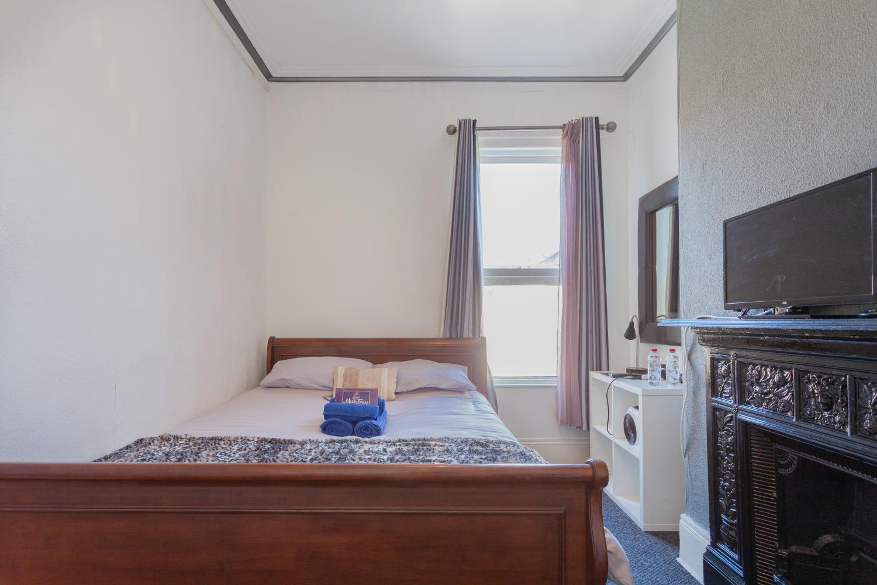 Deluxe Double Room photo 3