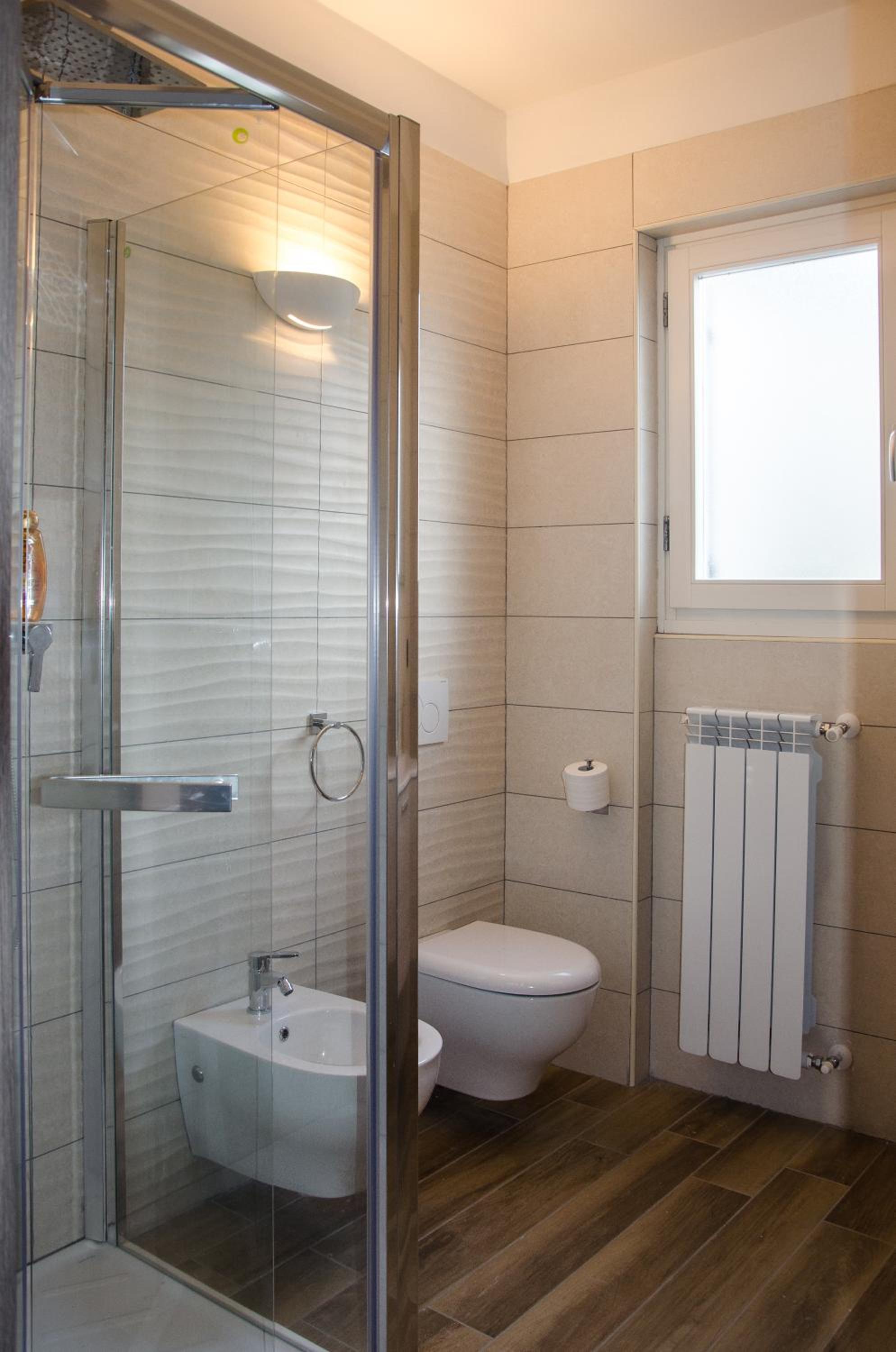 Two-Bedroom Apartment - Photo 24