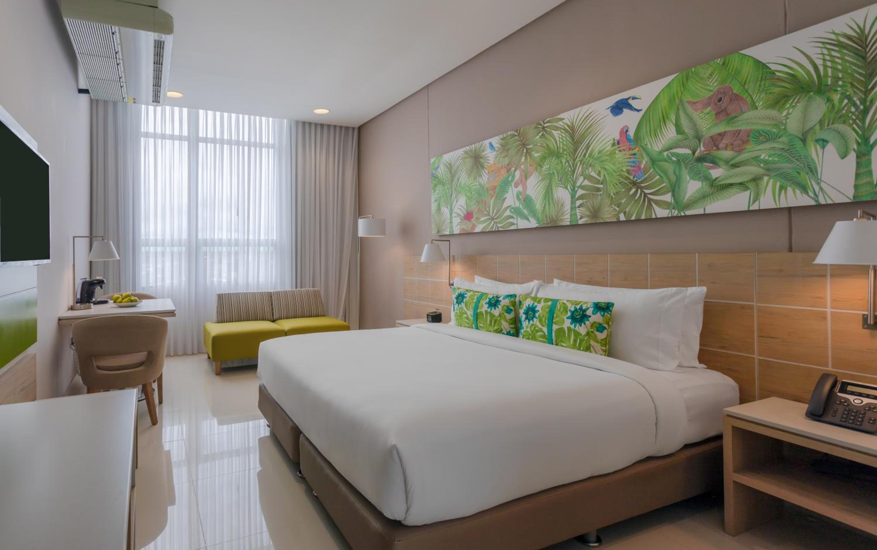 Deluxe King Room