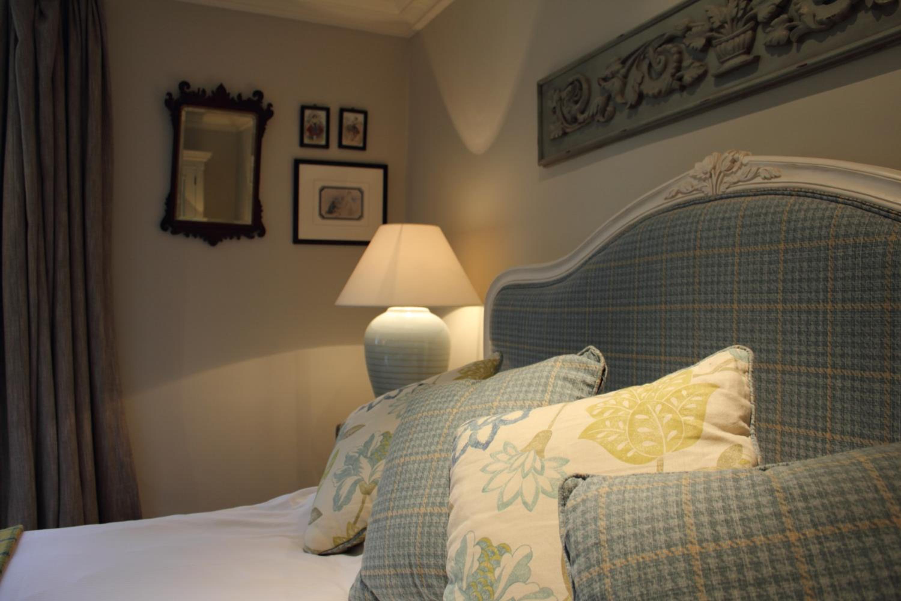 Deluxe King Room photo 3