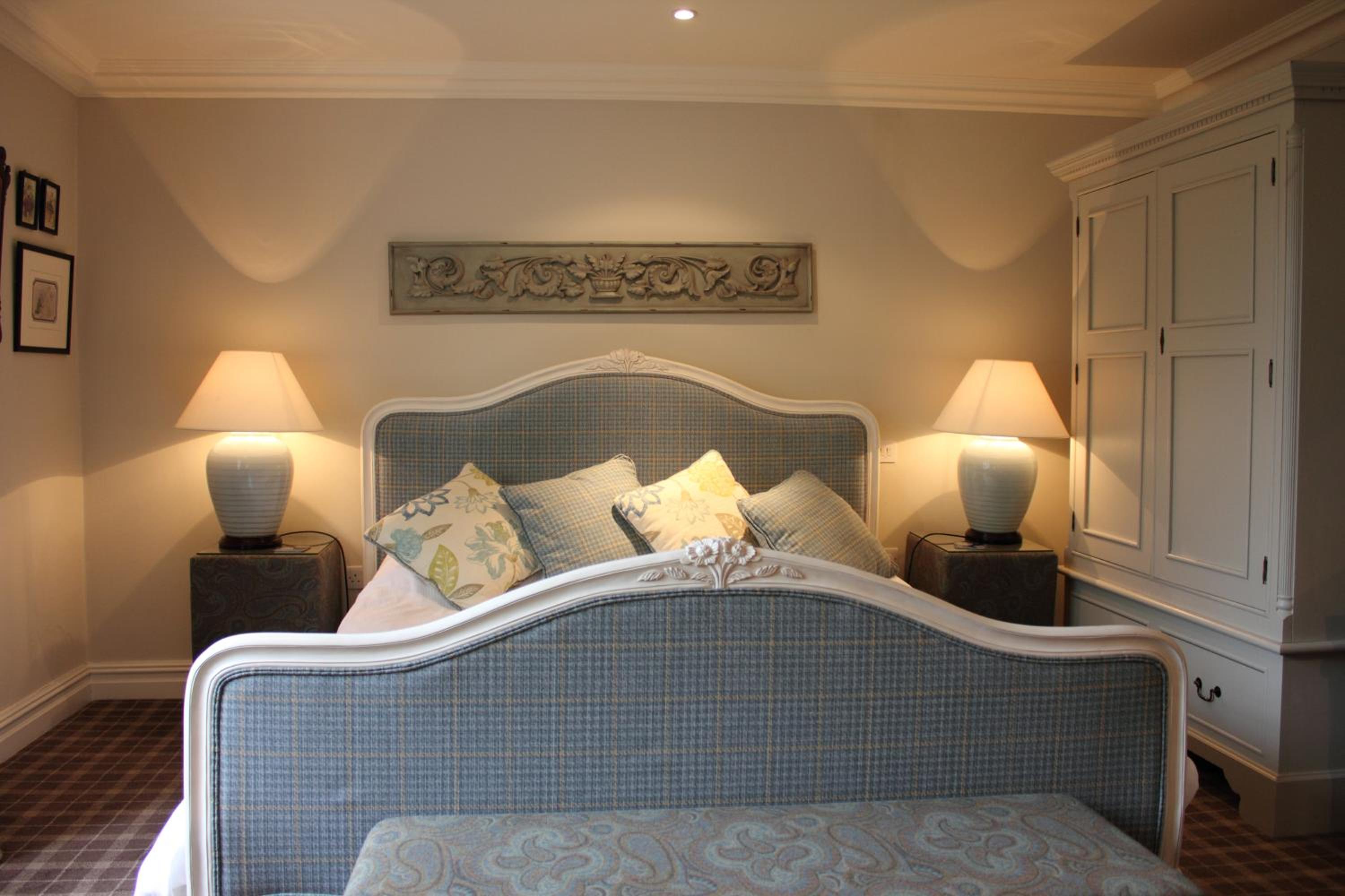 Deluxe King Room photo 1