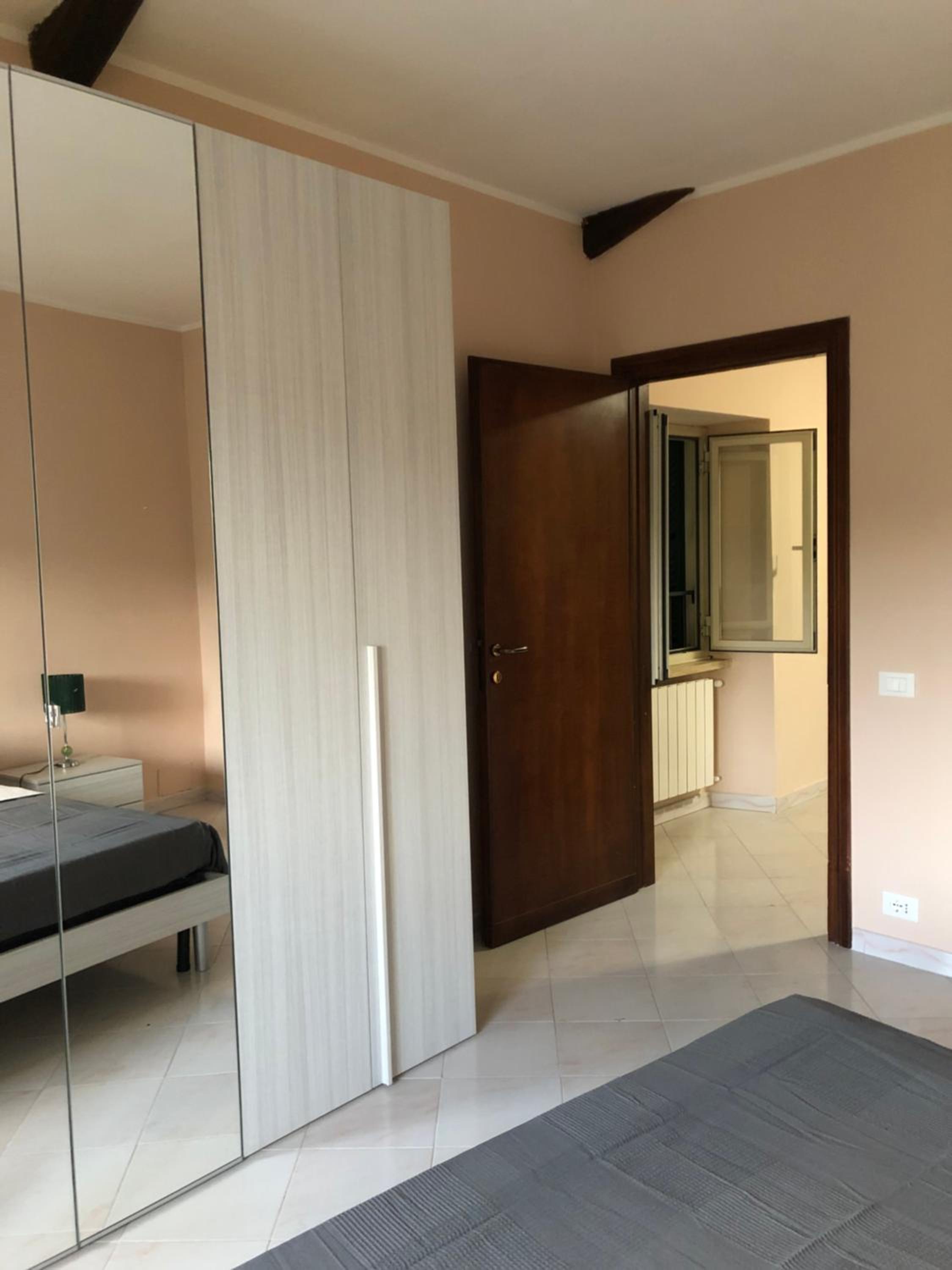 Apartment - Photo 8