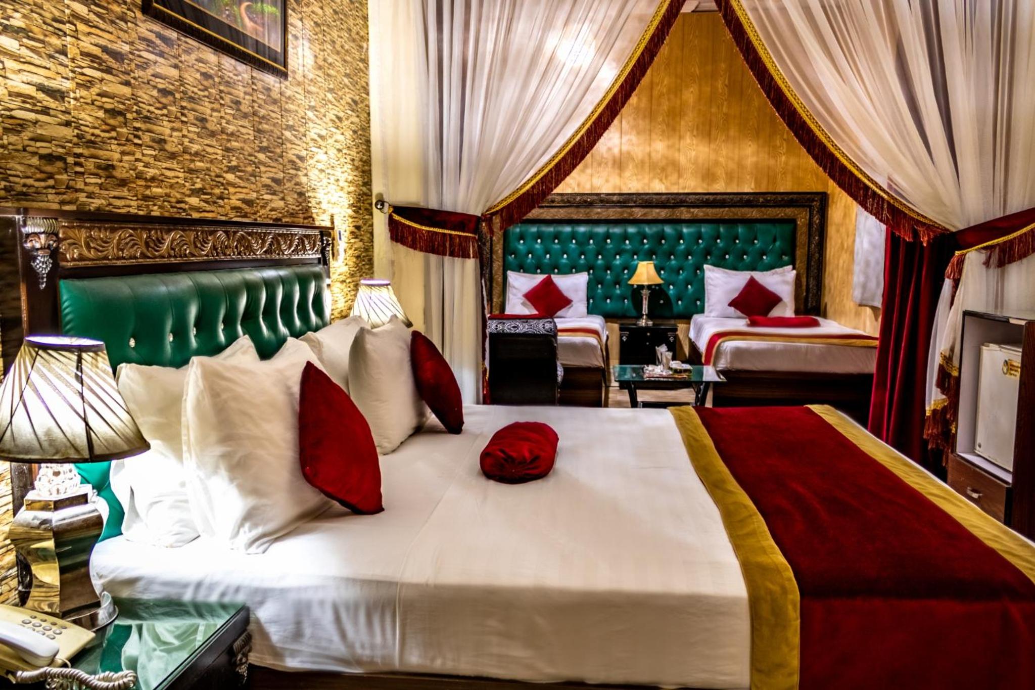 Family Suite - Photo 7