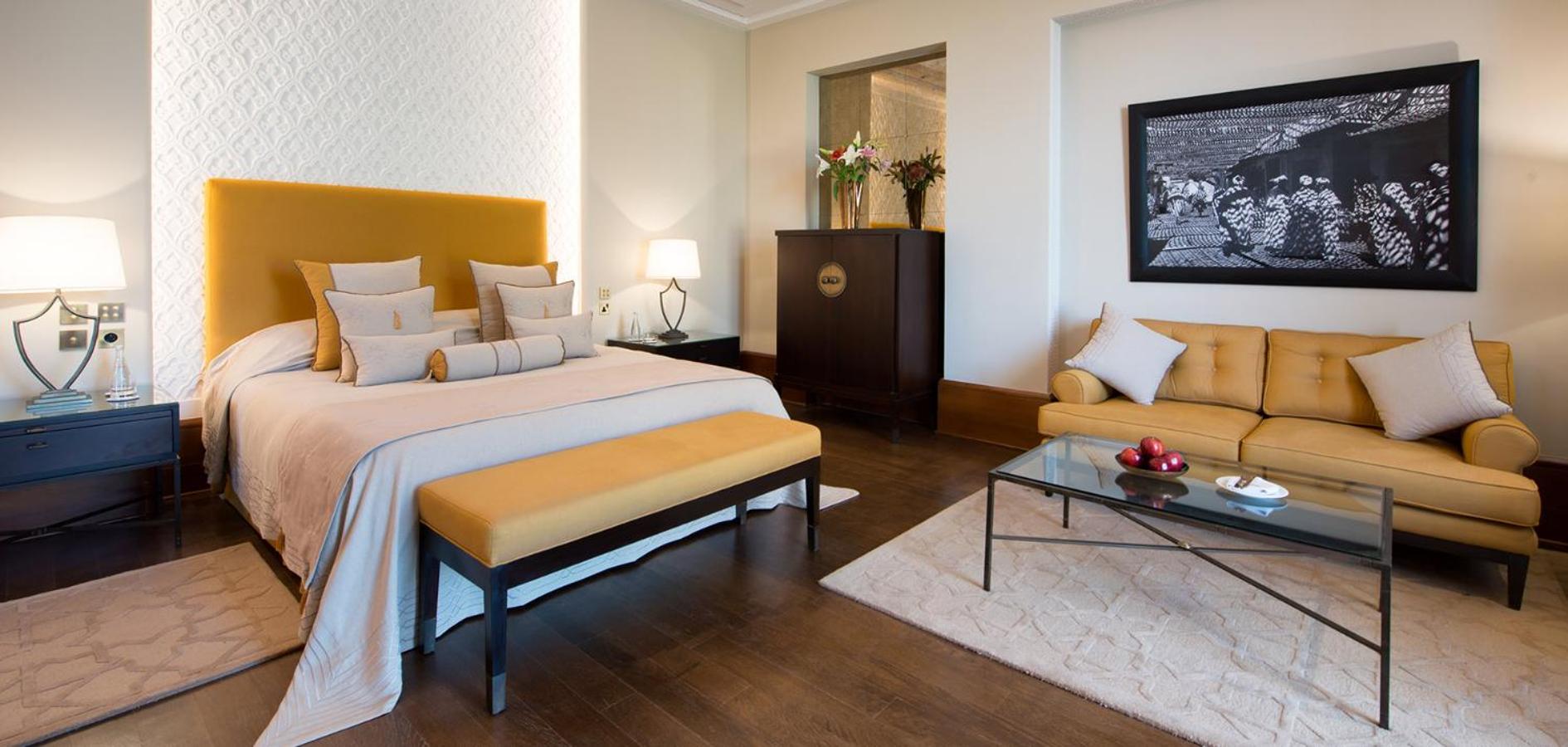 Deluxe Villa with One King Bed and Private Pool (Non Smoking)