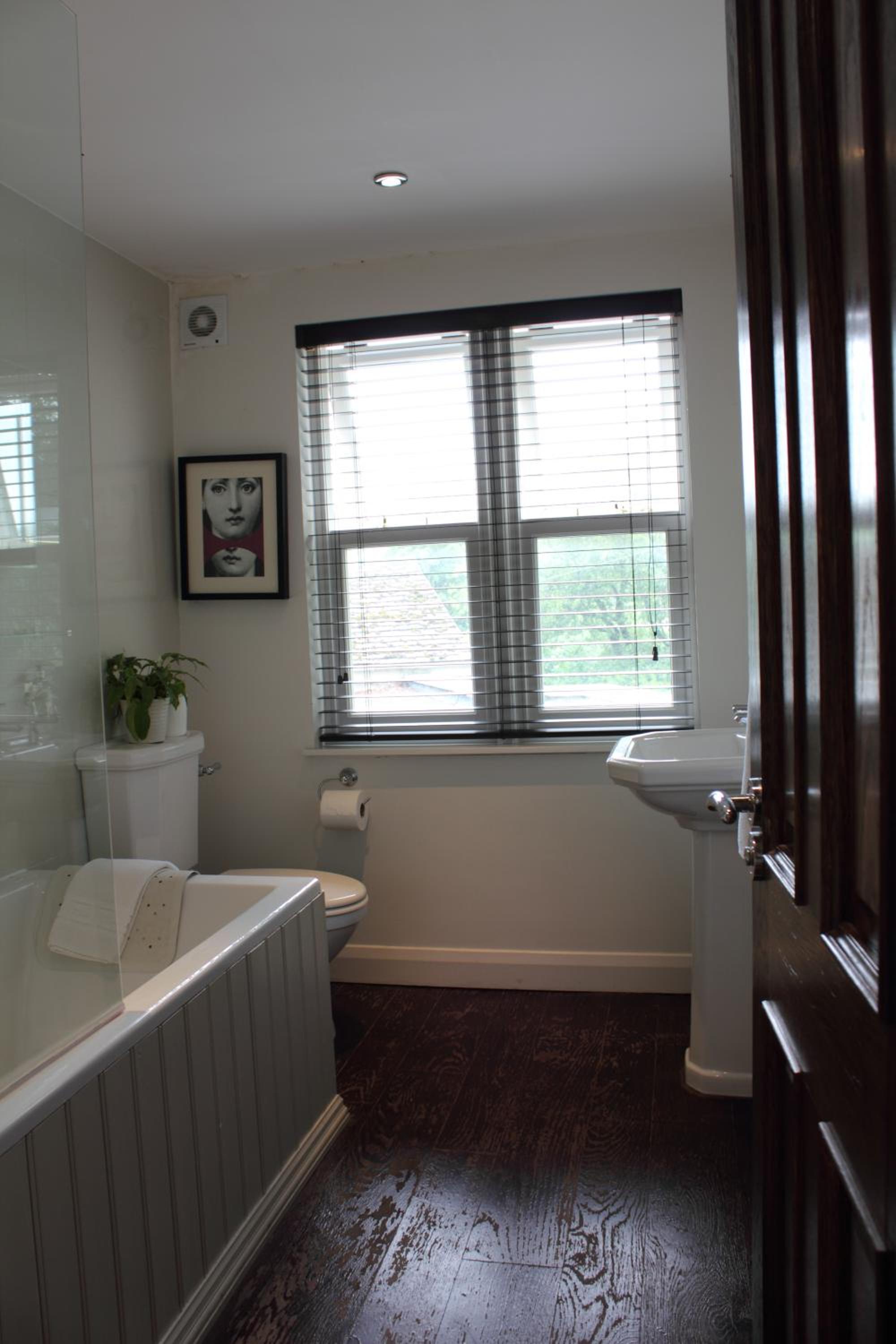 Double Room - Photo 6