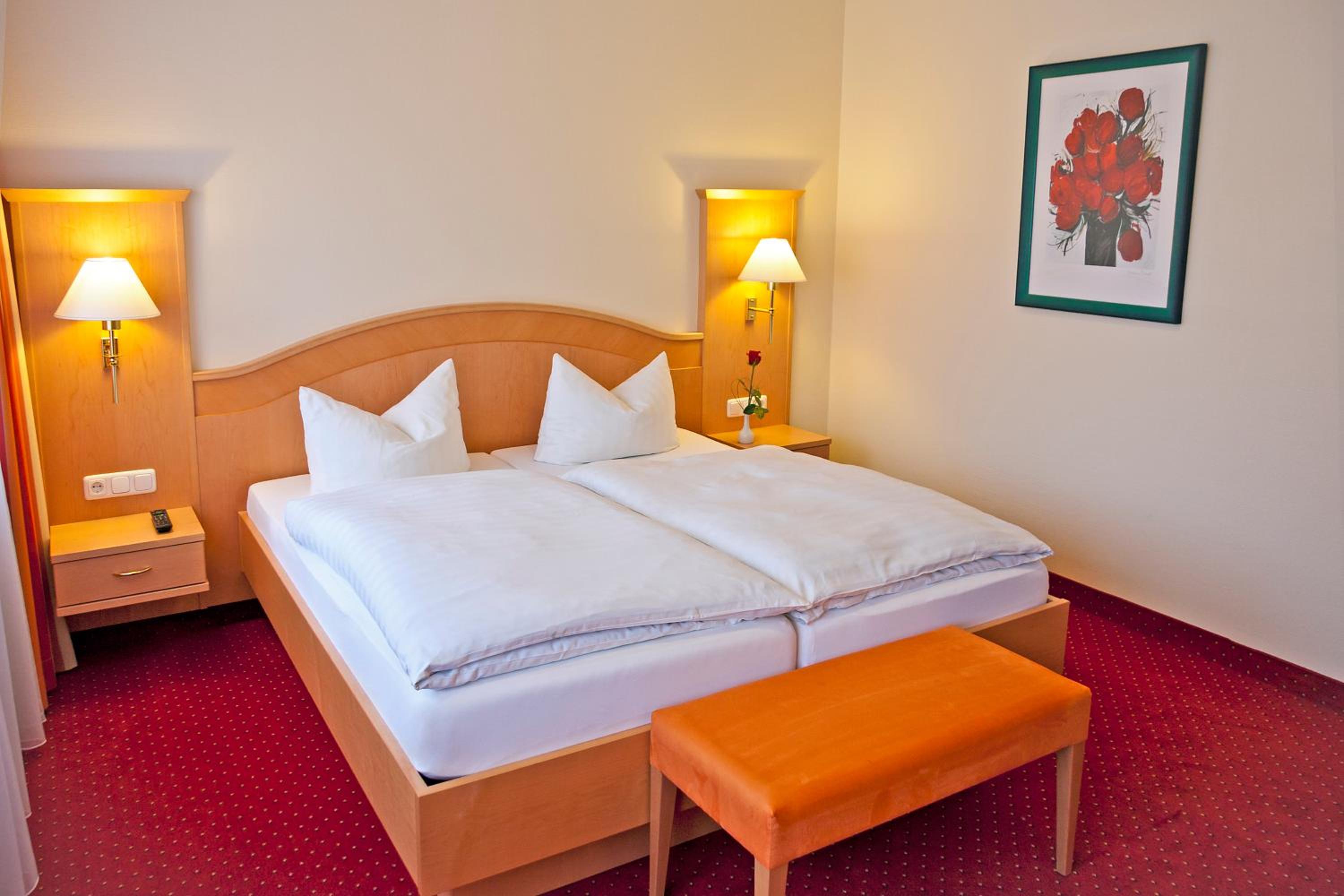 Double Room - Photo 1