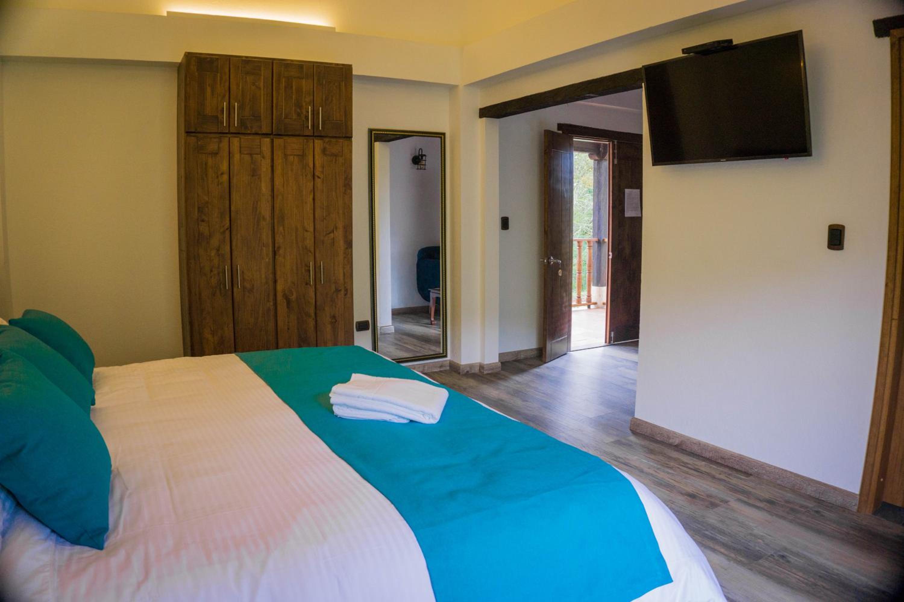 King Suite with Spa Bath