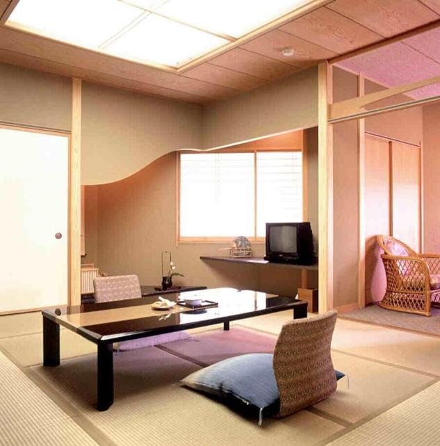 Deluxe Japanese-Style Room