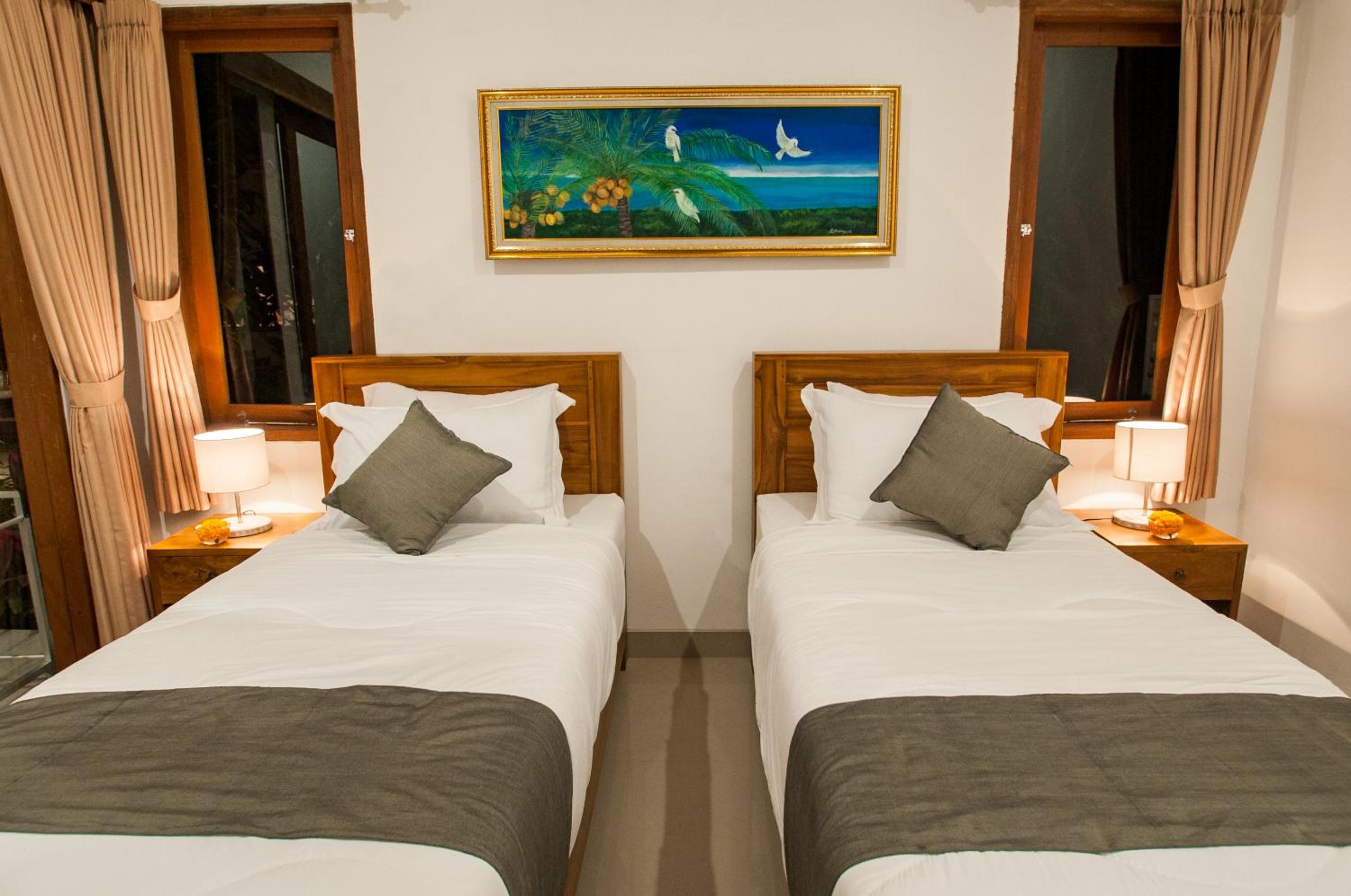 Standard Double or Twin Room with Garden View - Photo 16