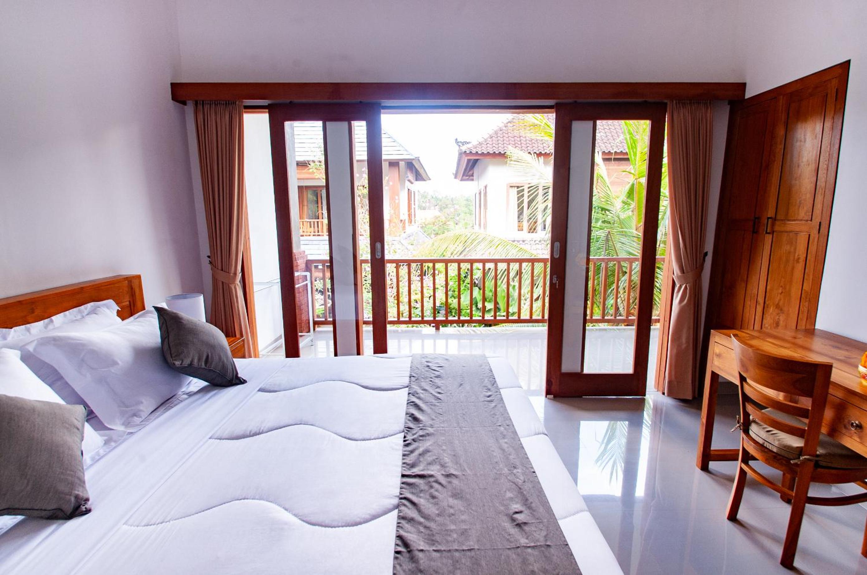 Deluxe Room - Photo 3