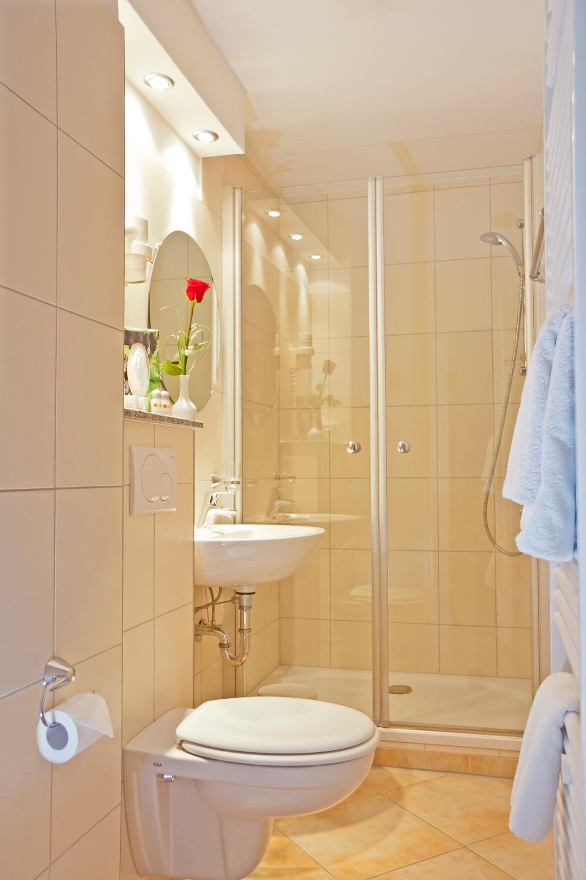 Single Room photo 2