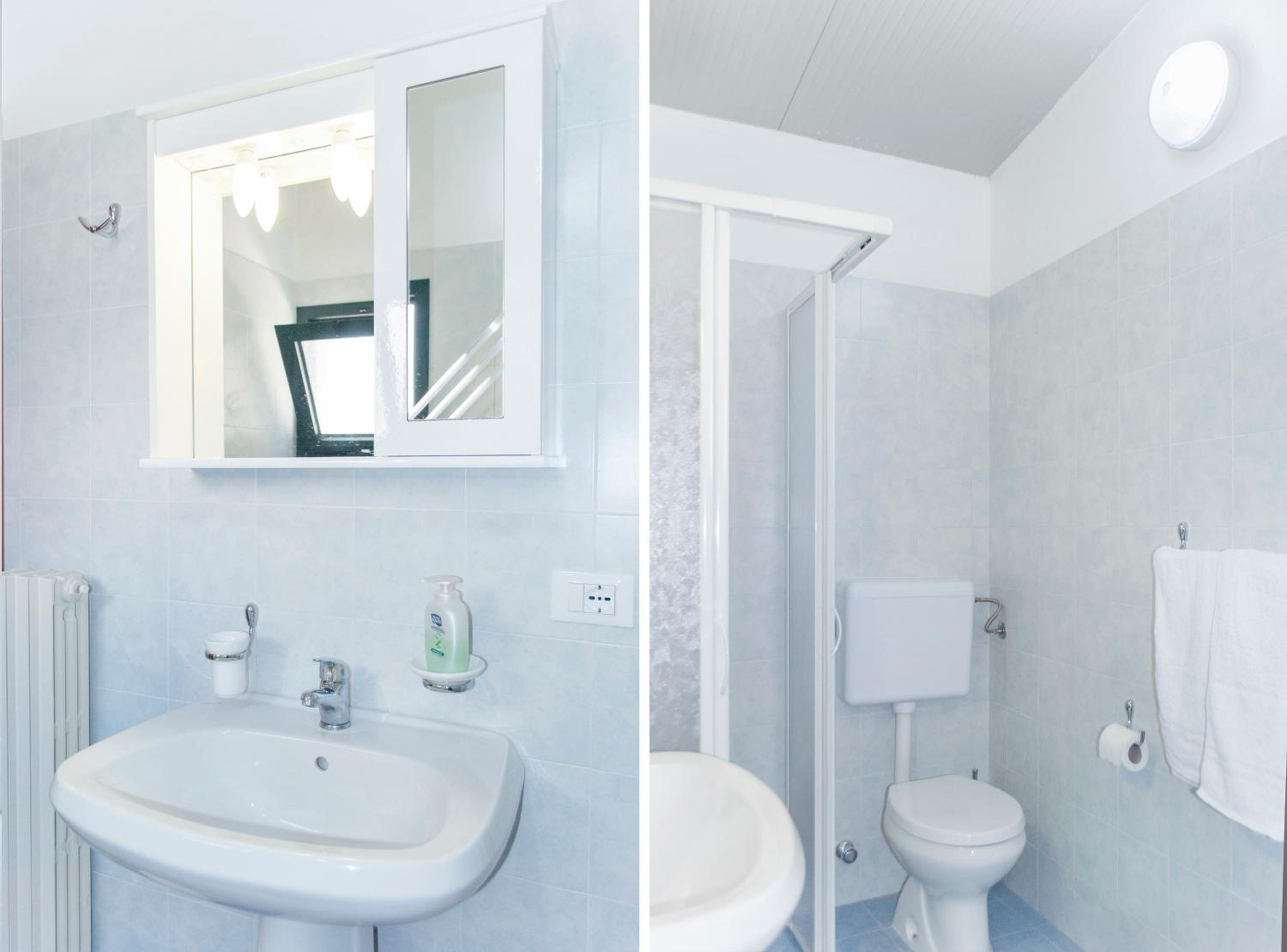 Double or Twin Room photo 3