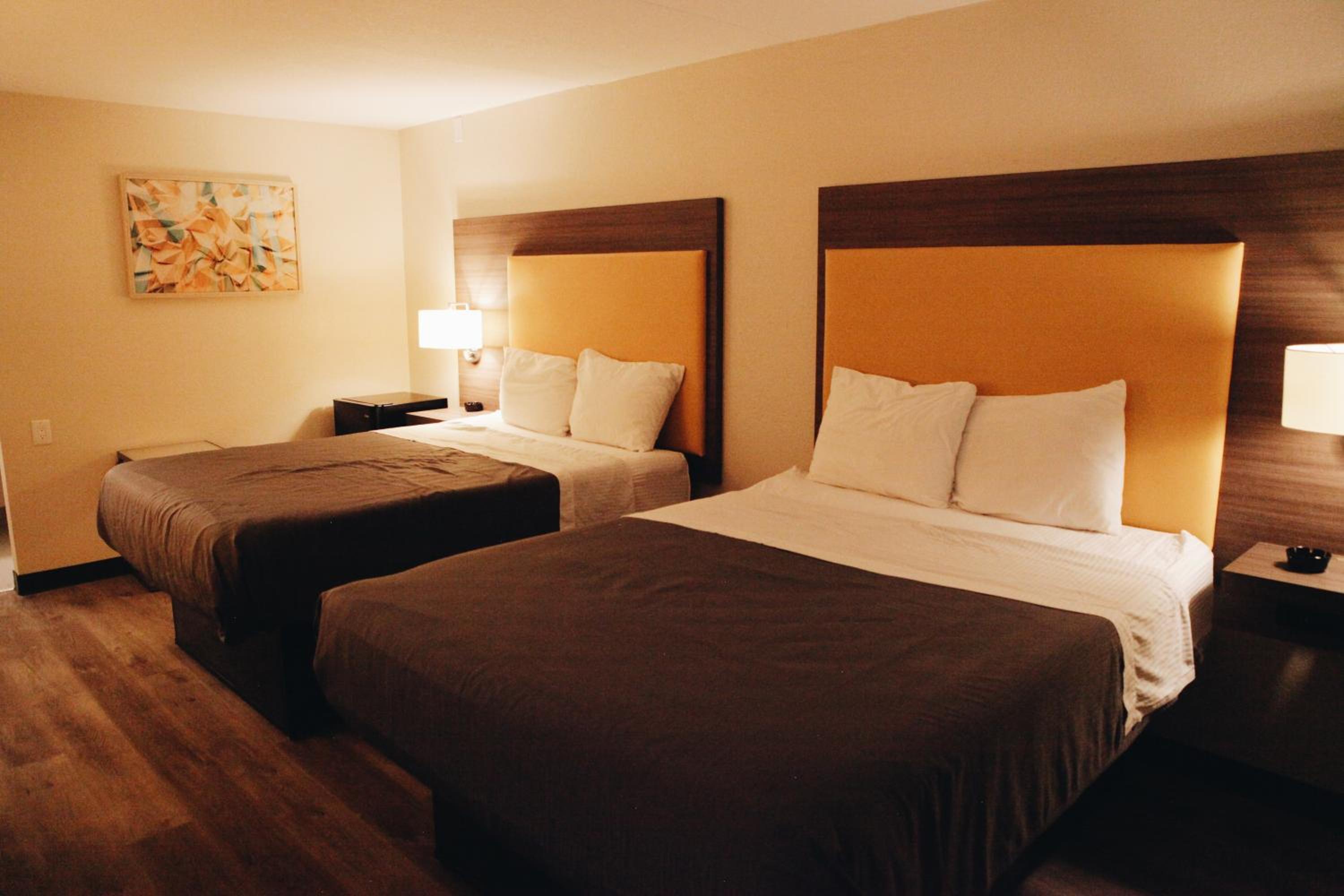 Two Double Beds (Remodeled) - Smoking