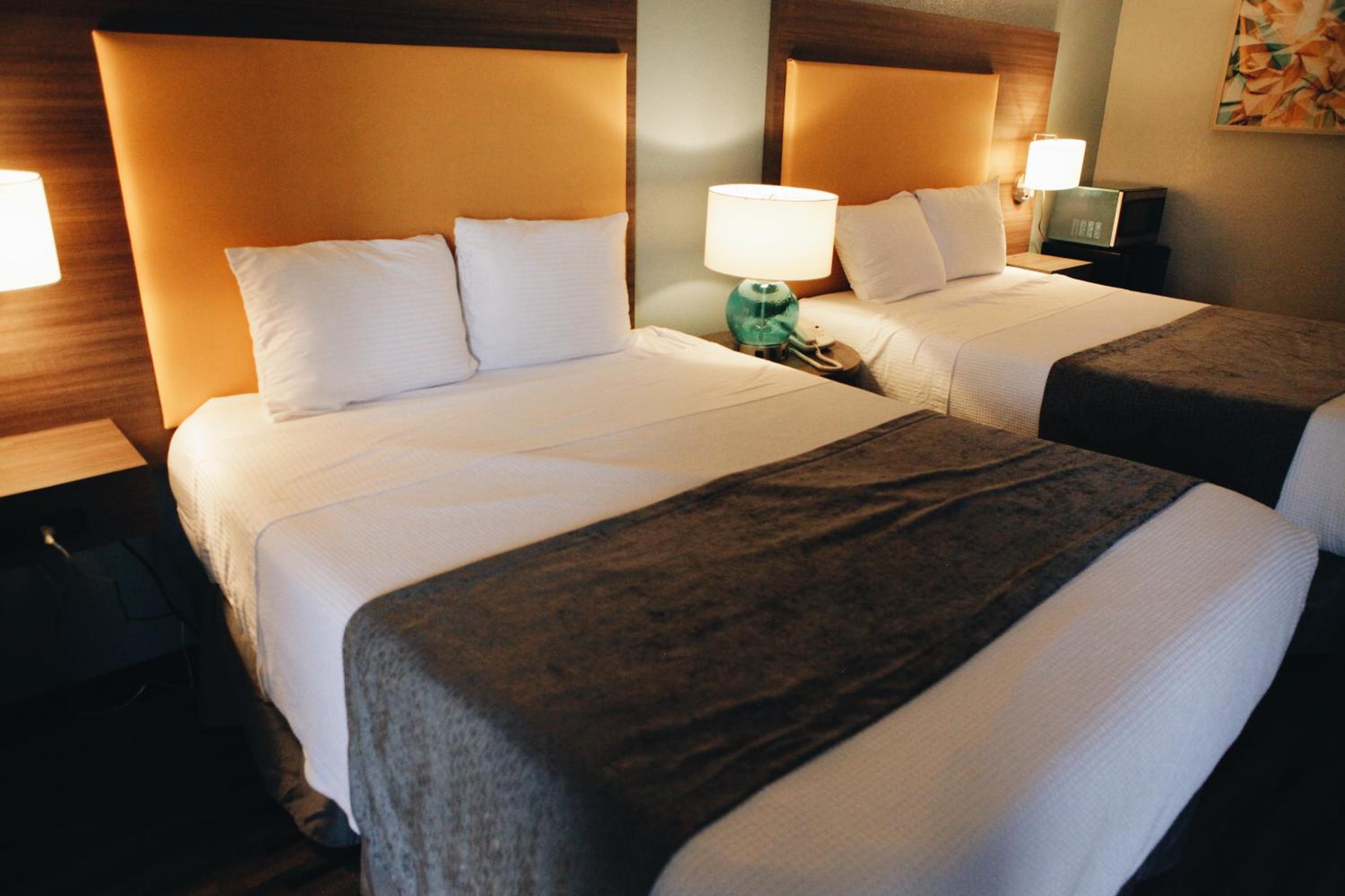 Two Double Beds (Remodeled) - Non-Smoking - Photo 1