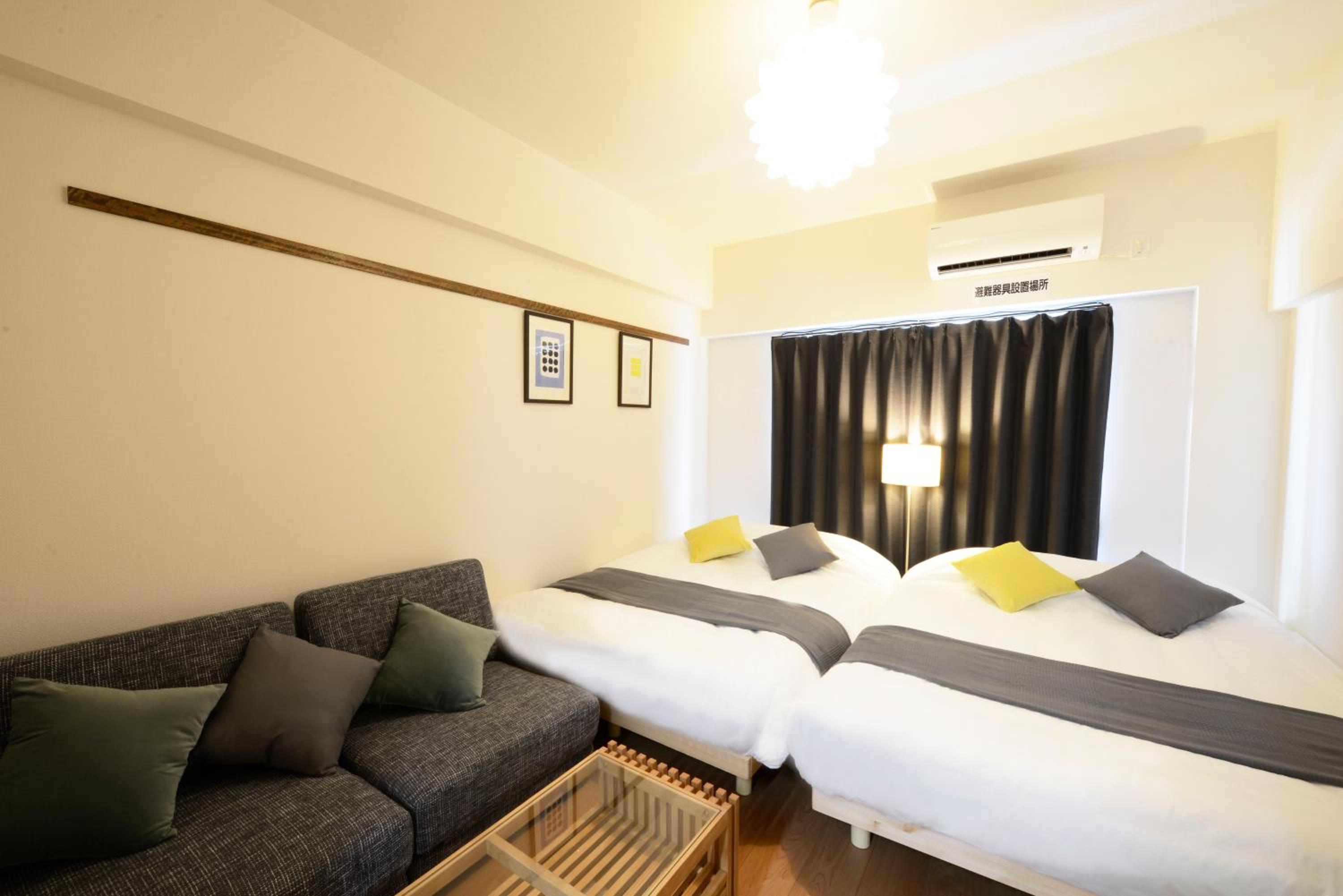 Quadruple Room with Bathroom photo 1