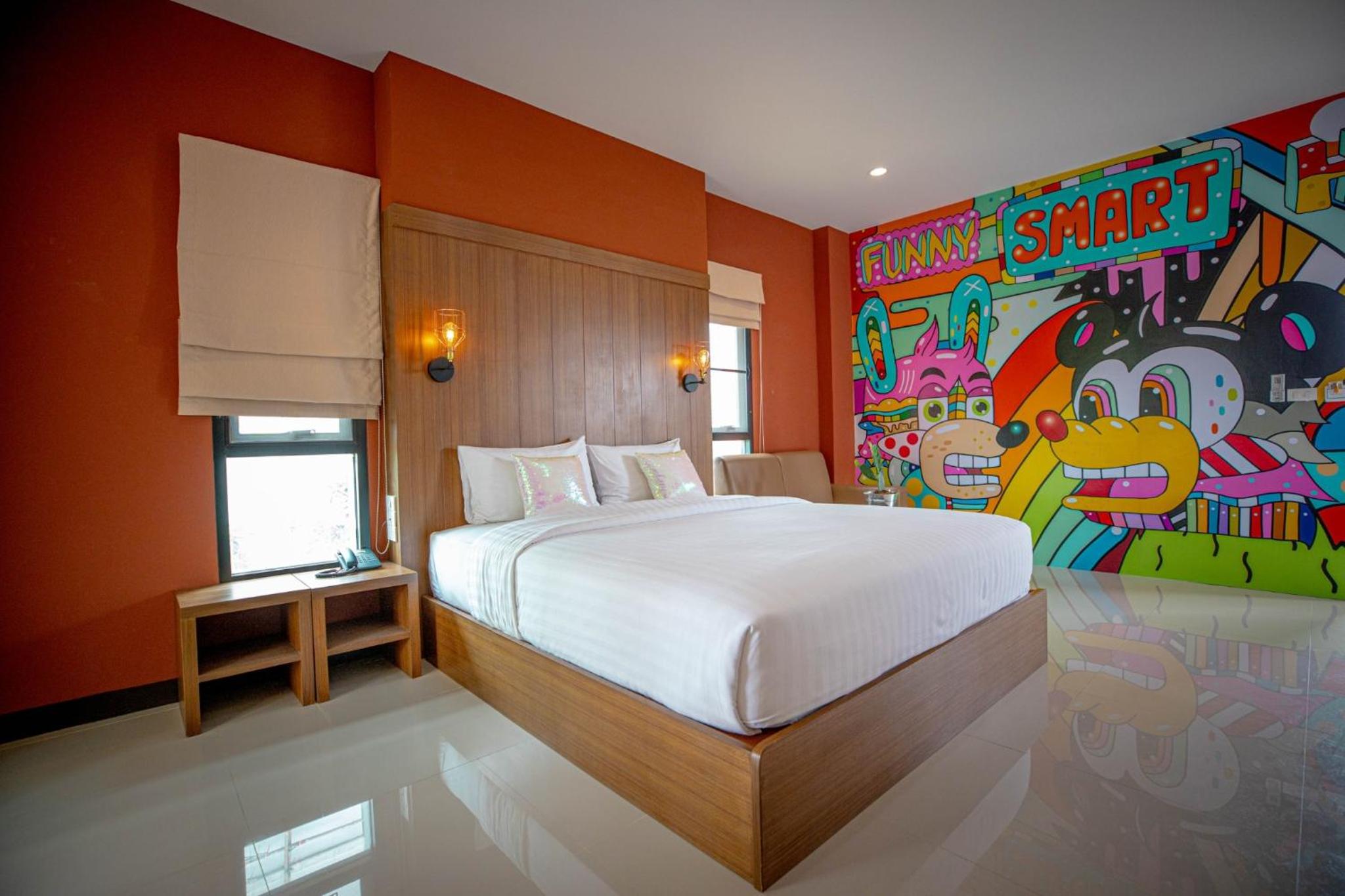 Deluxe Double Room - Photo 25