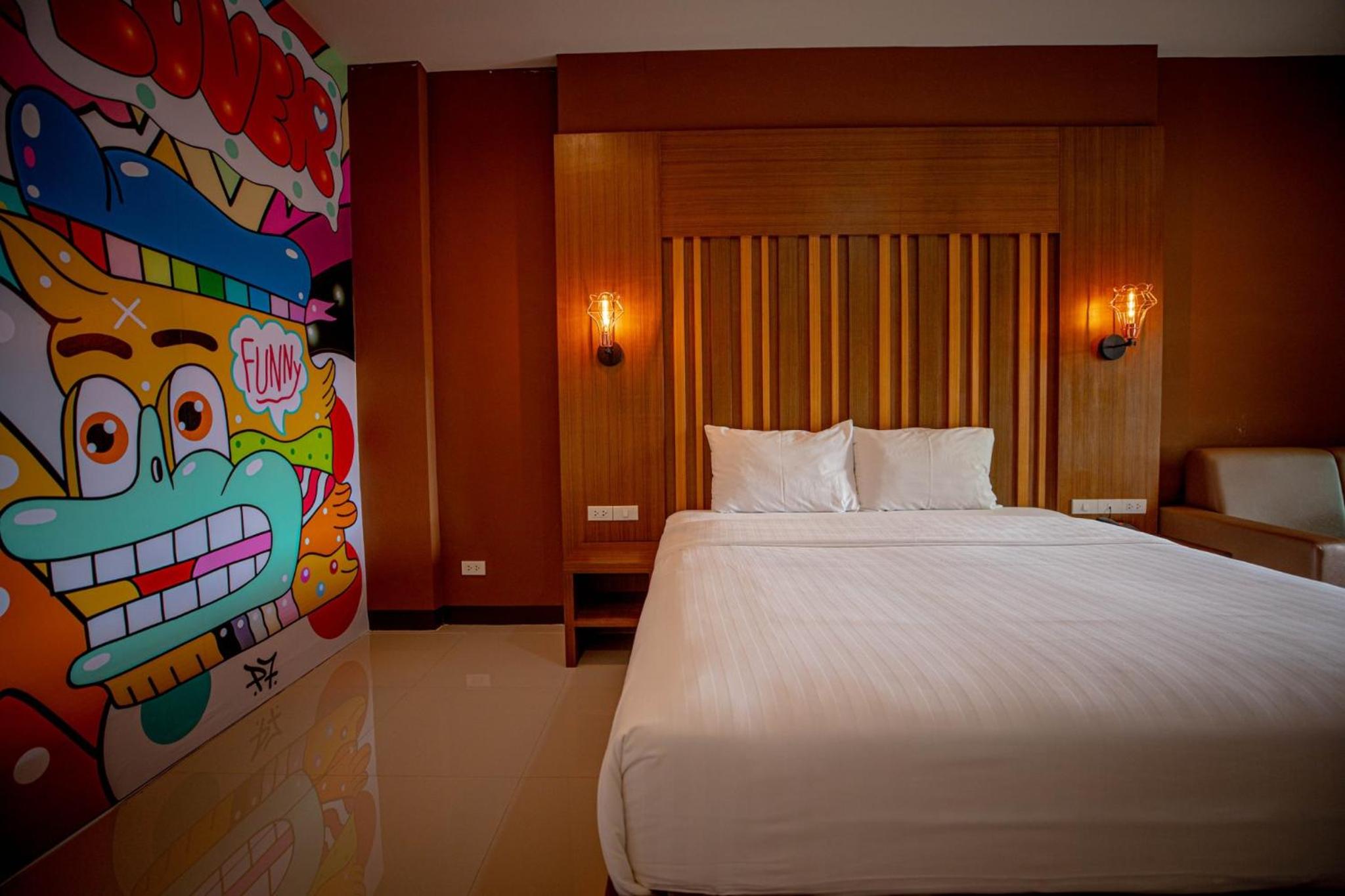 Deluxe Double Room - Photo 18