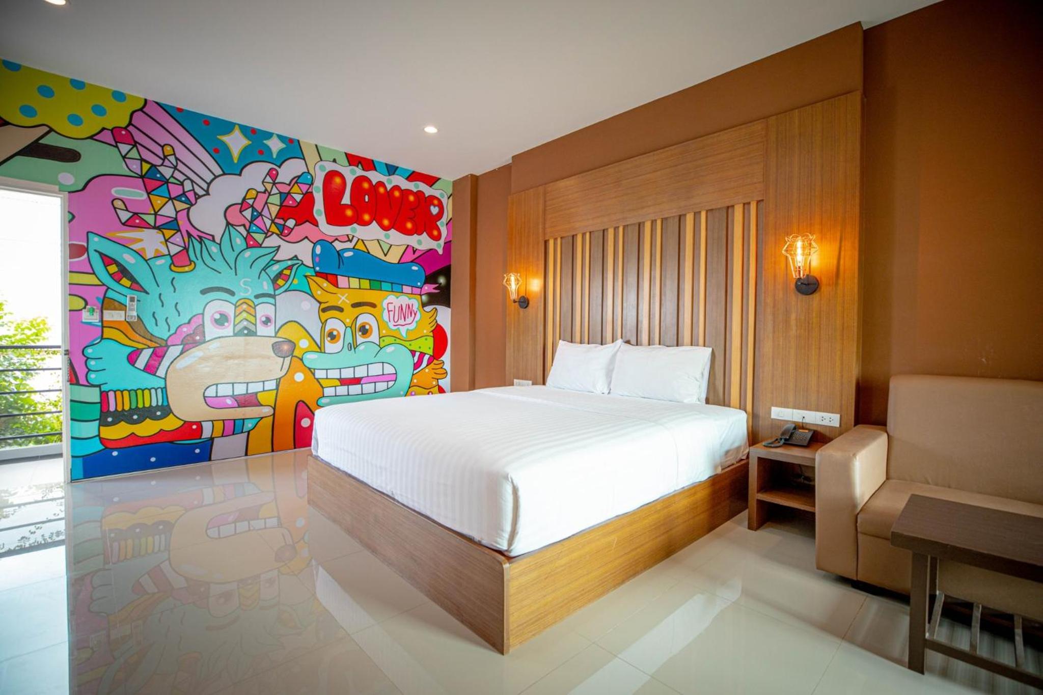 Deluxe Double Room - Photo 17
