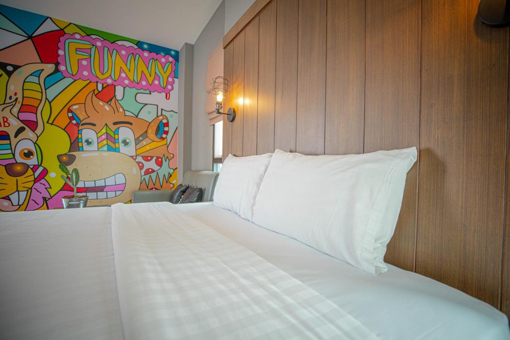 Deluxe Double Room - Photo 15