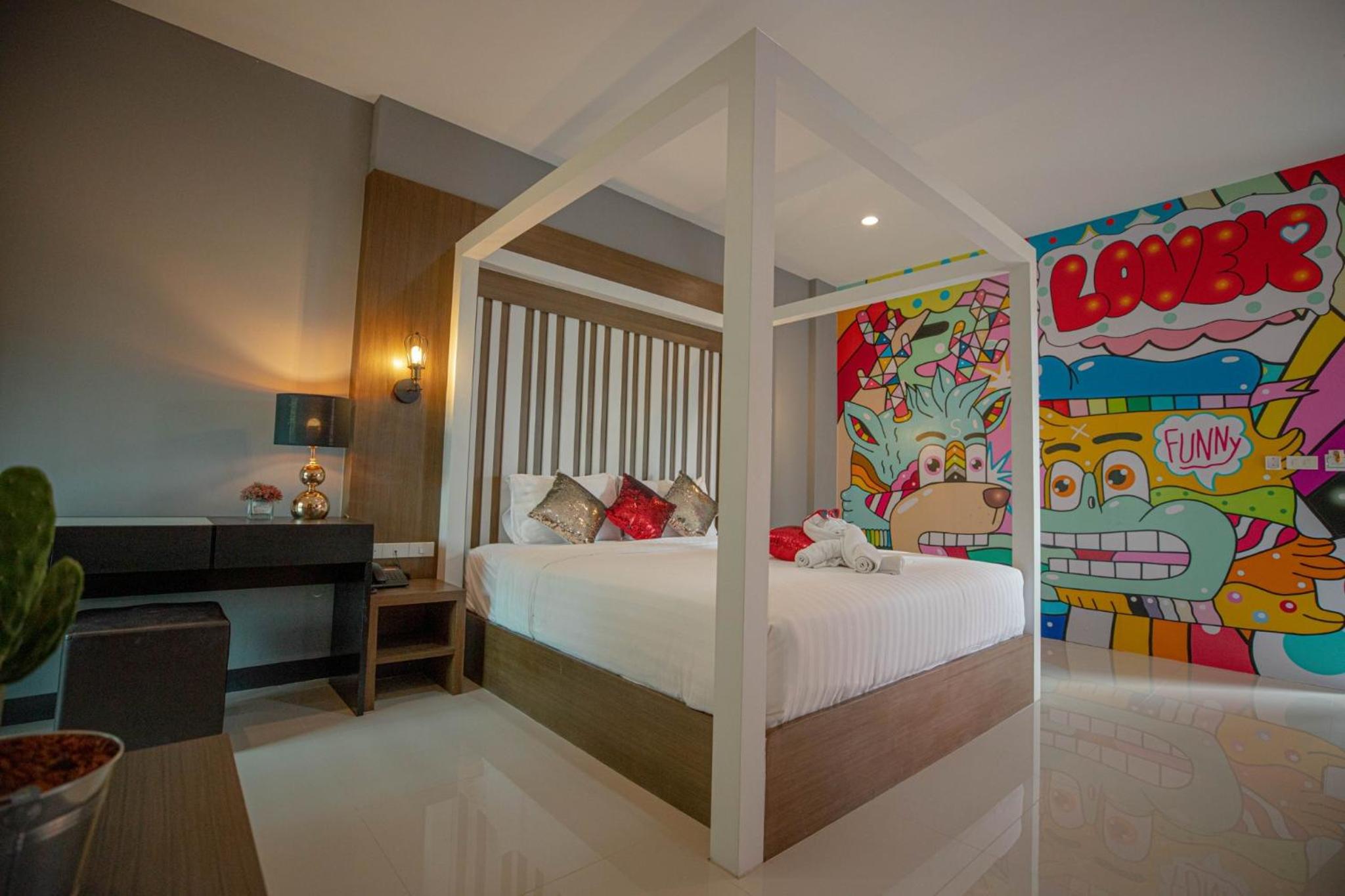 Deluxe Suite - Photo 30