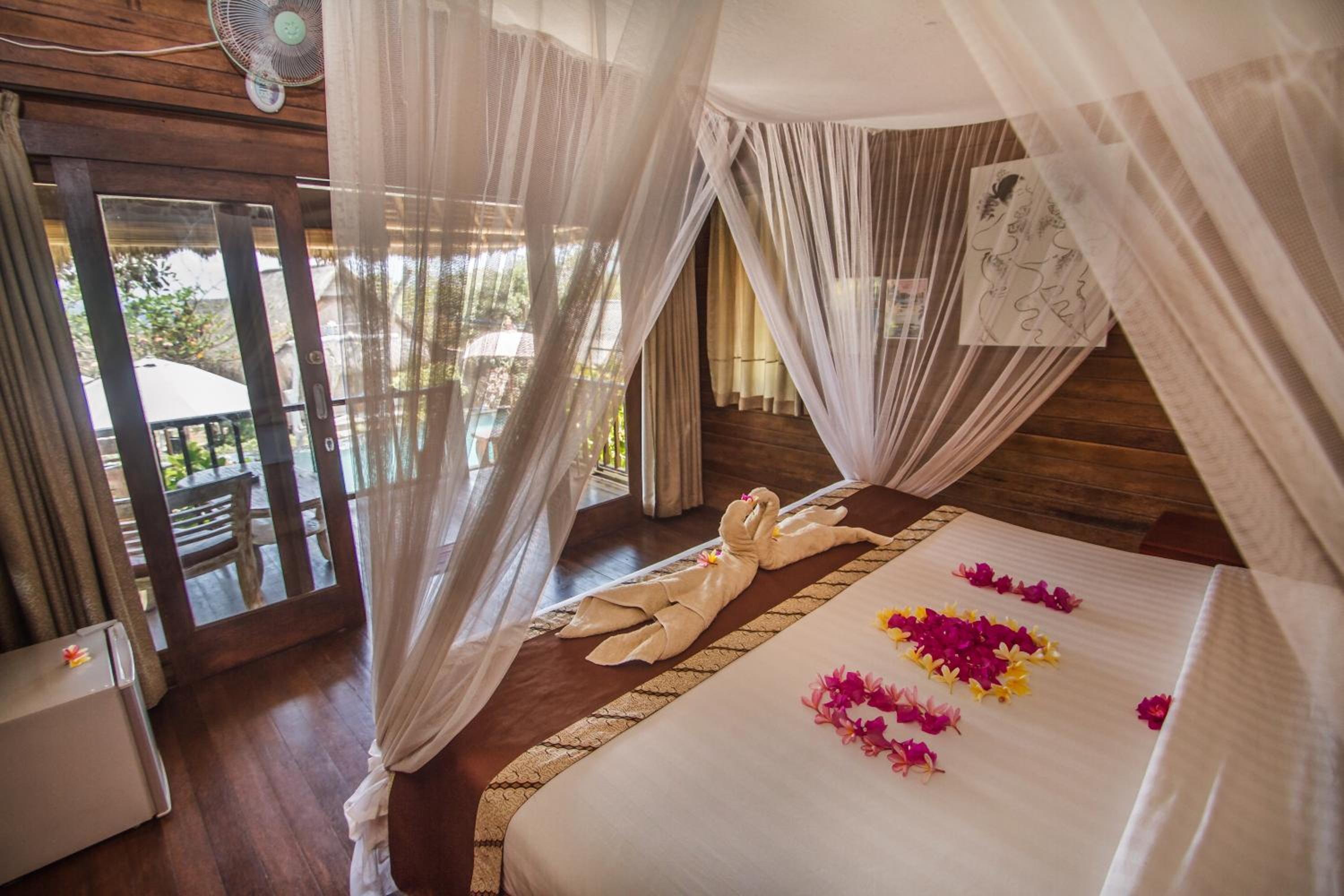 One-Bedroom Sea View Bungalow