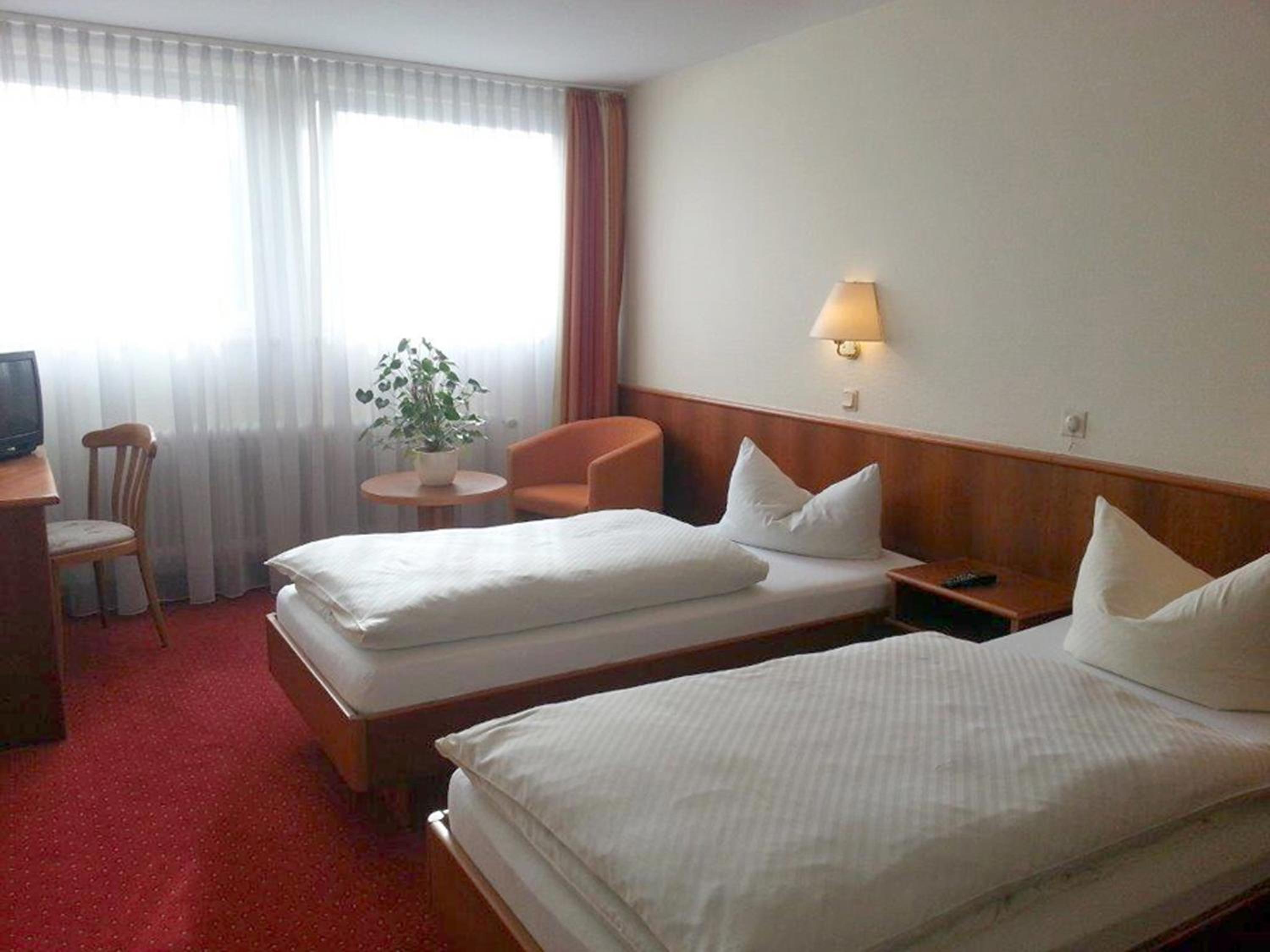 Double Room - Photo 2