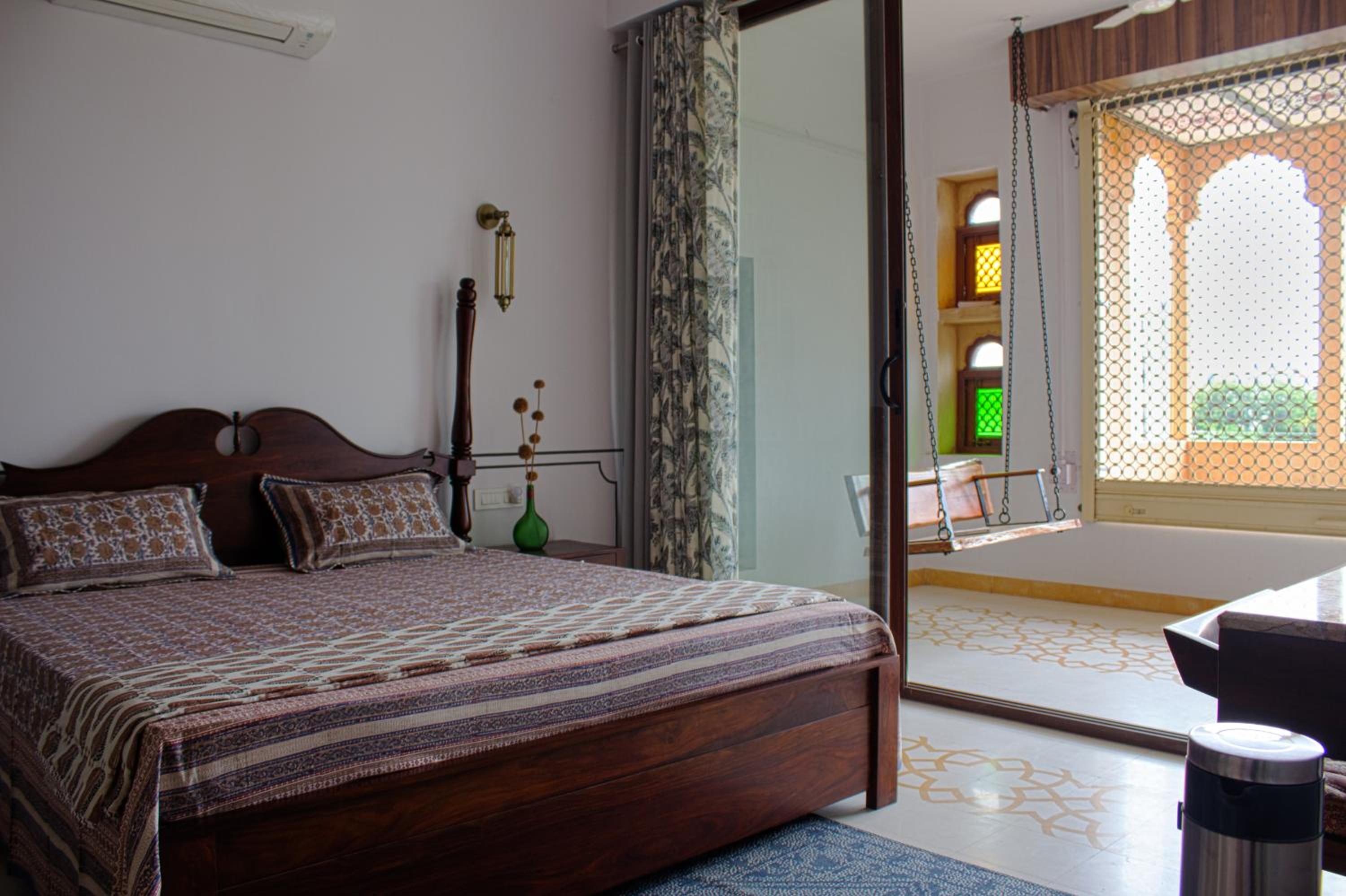 Deluxe Room - Photo 4