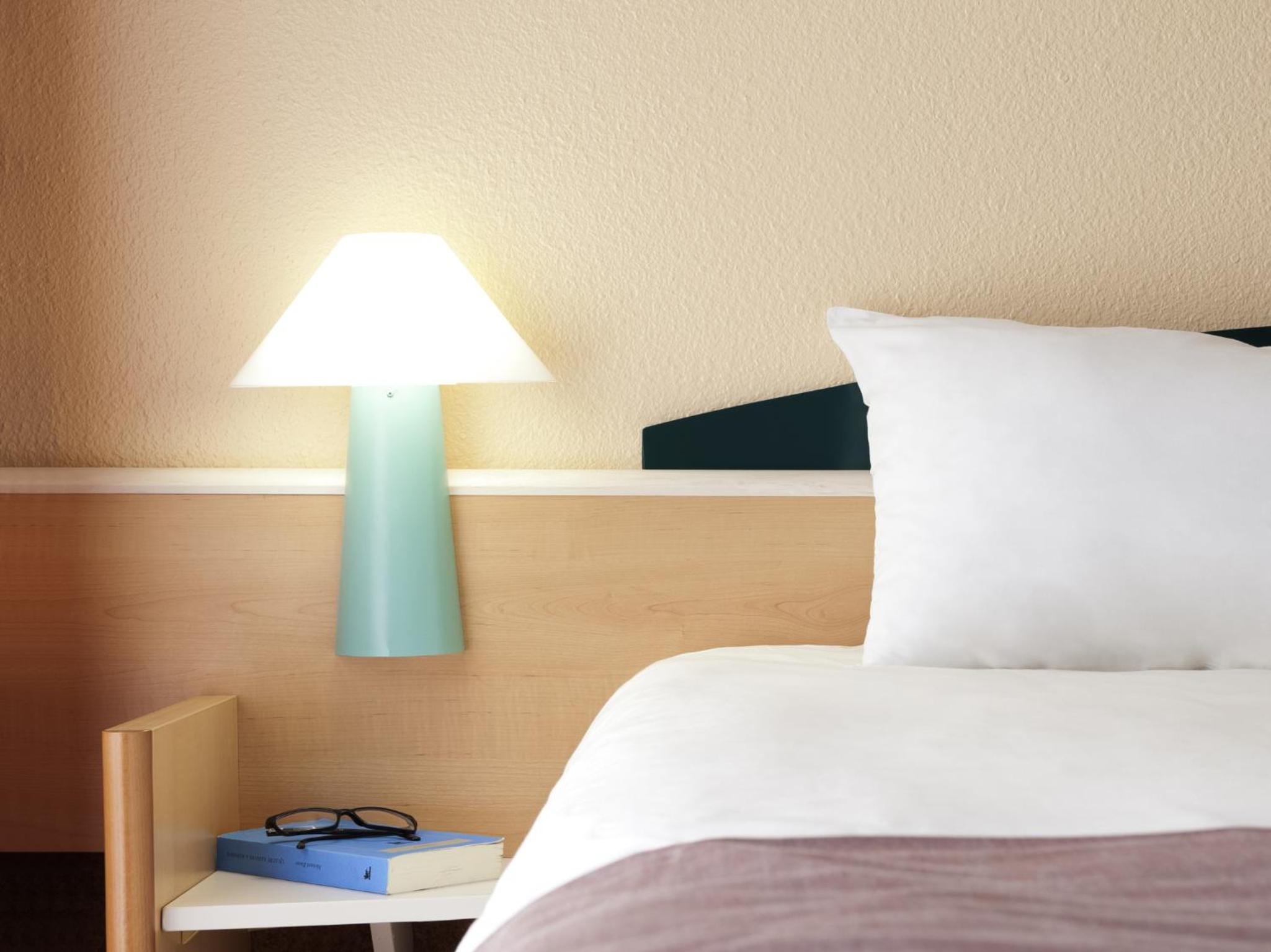 Standard Double Room - Photo 4