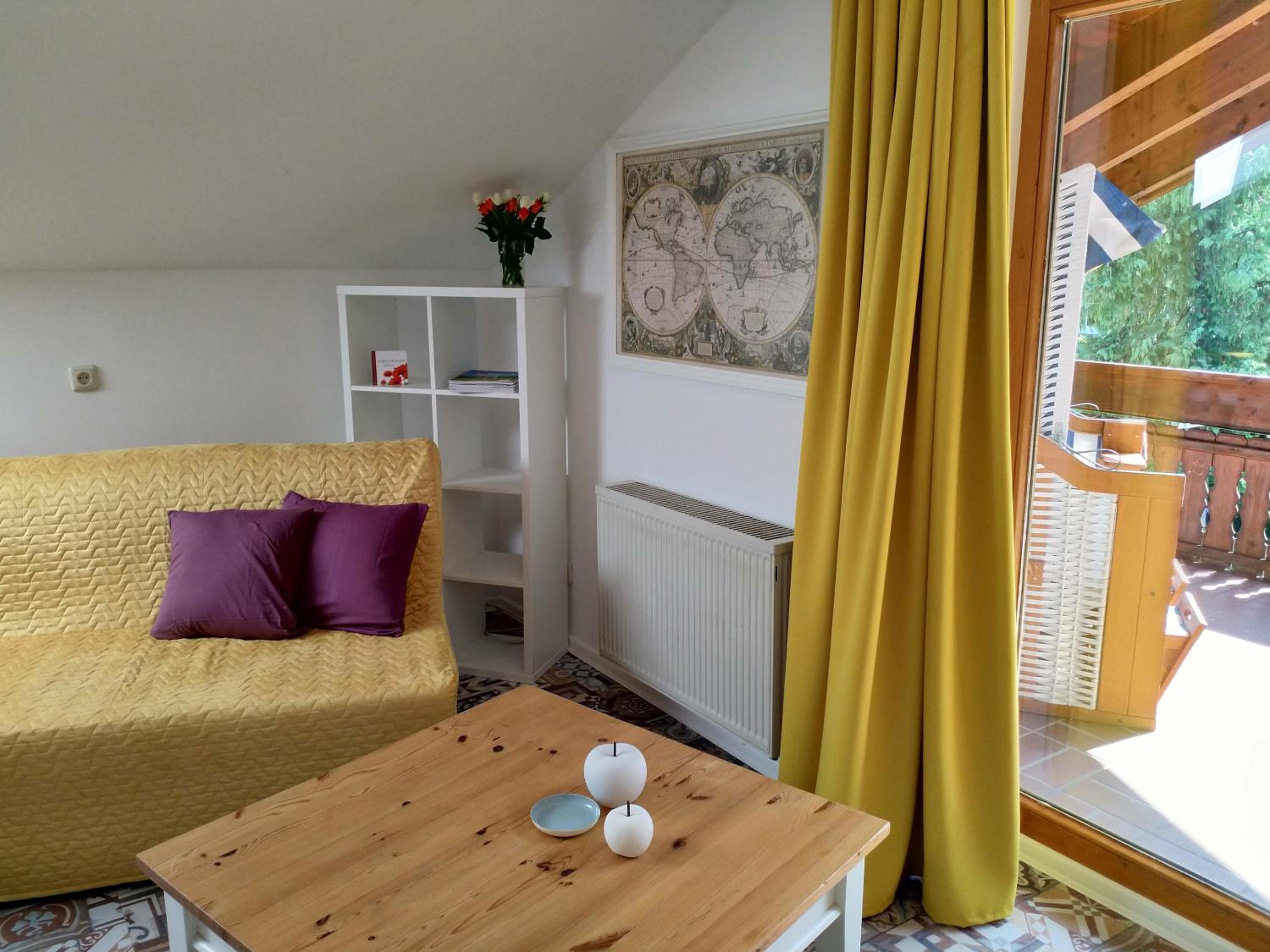 Apartment with Balcony photo 1
