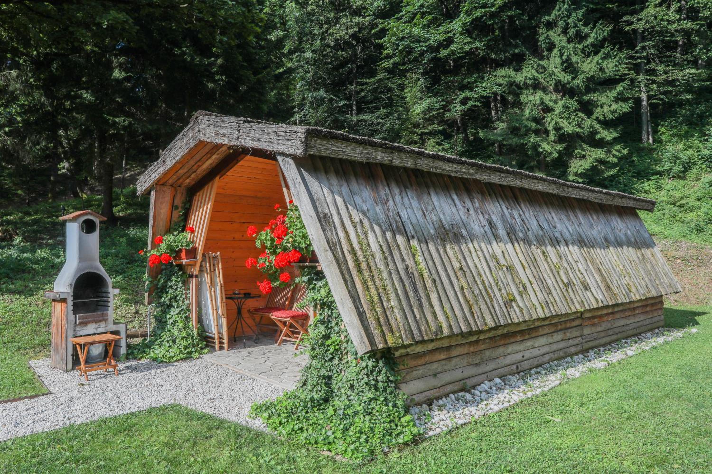 Bungalow with Patio - Photo 3
