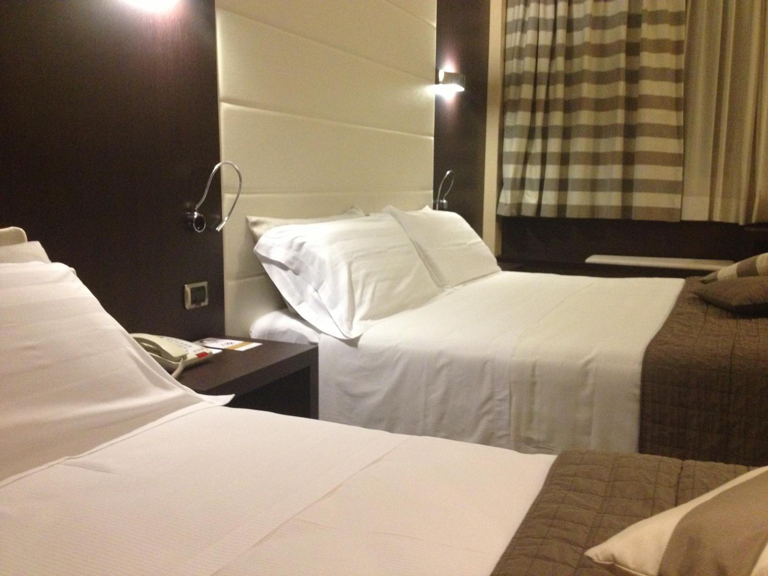 Superior Twin Room - Photo 3