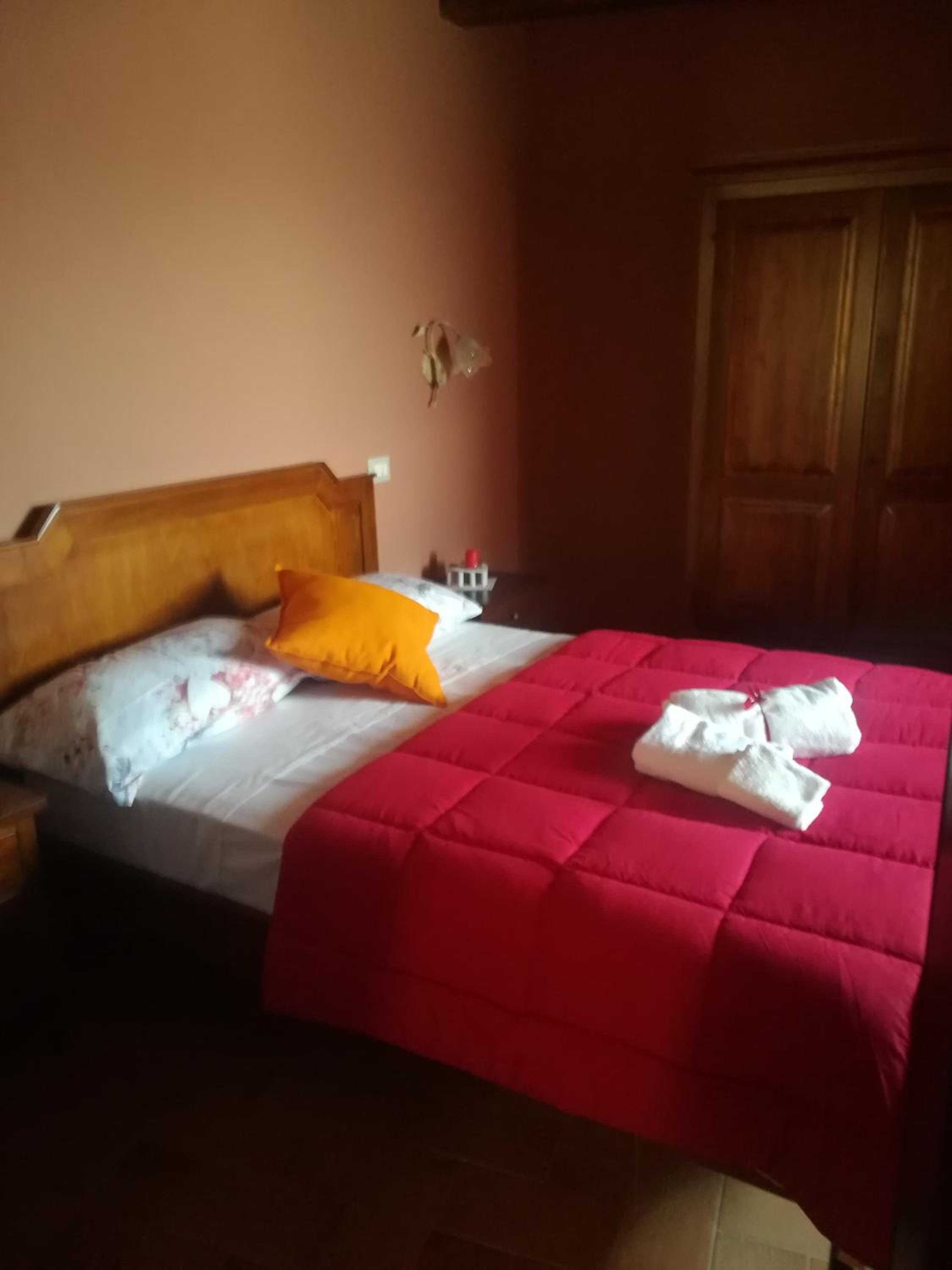One-Bedroom House photo 1