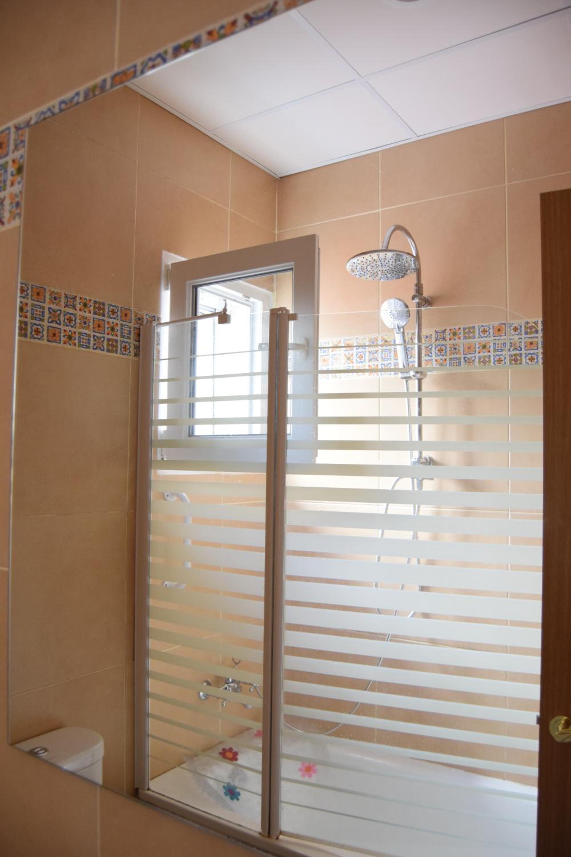 Three-Bedroom Apartment - Photo 25