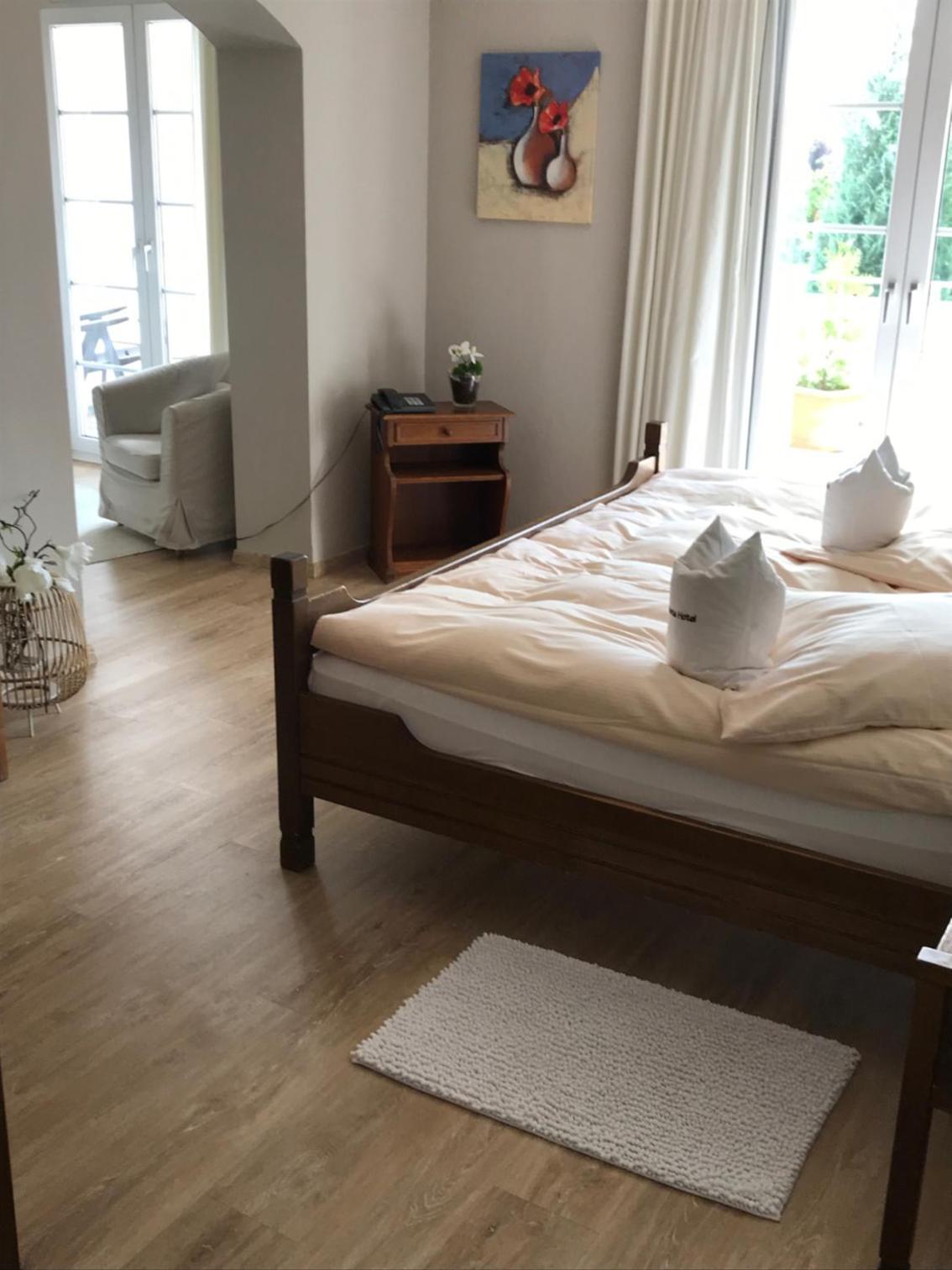 Double Room - Photo 3