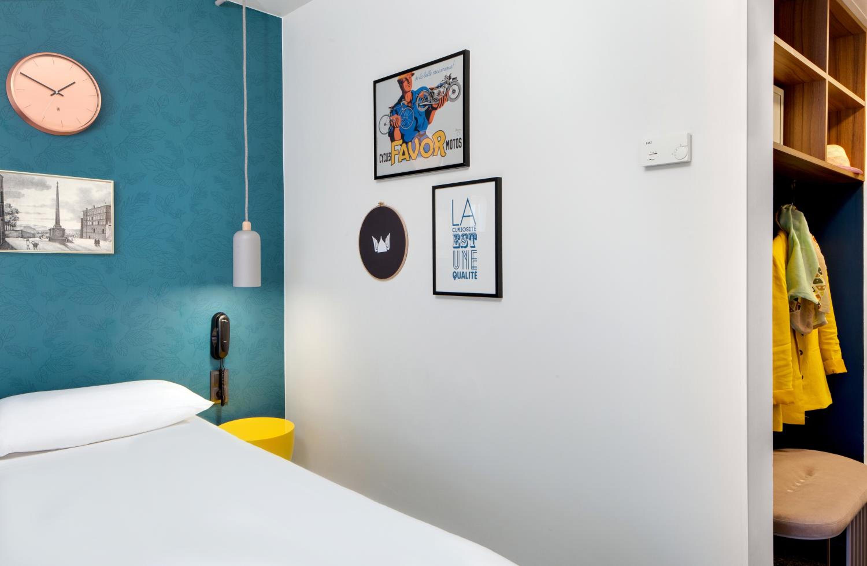 Standard Double Room - Photo 5