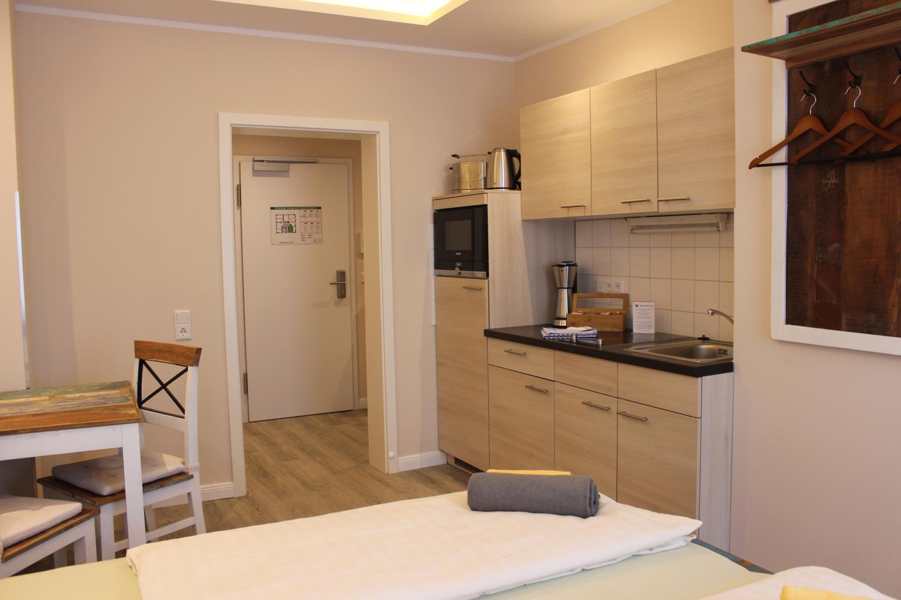 Studio Apartment photo 3