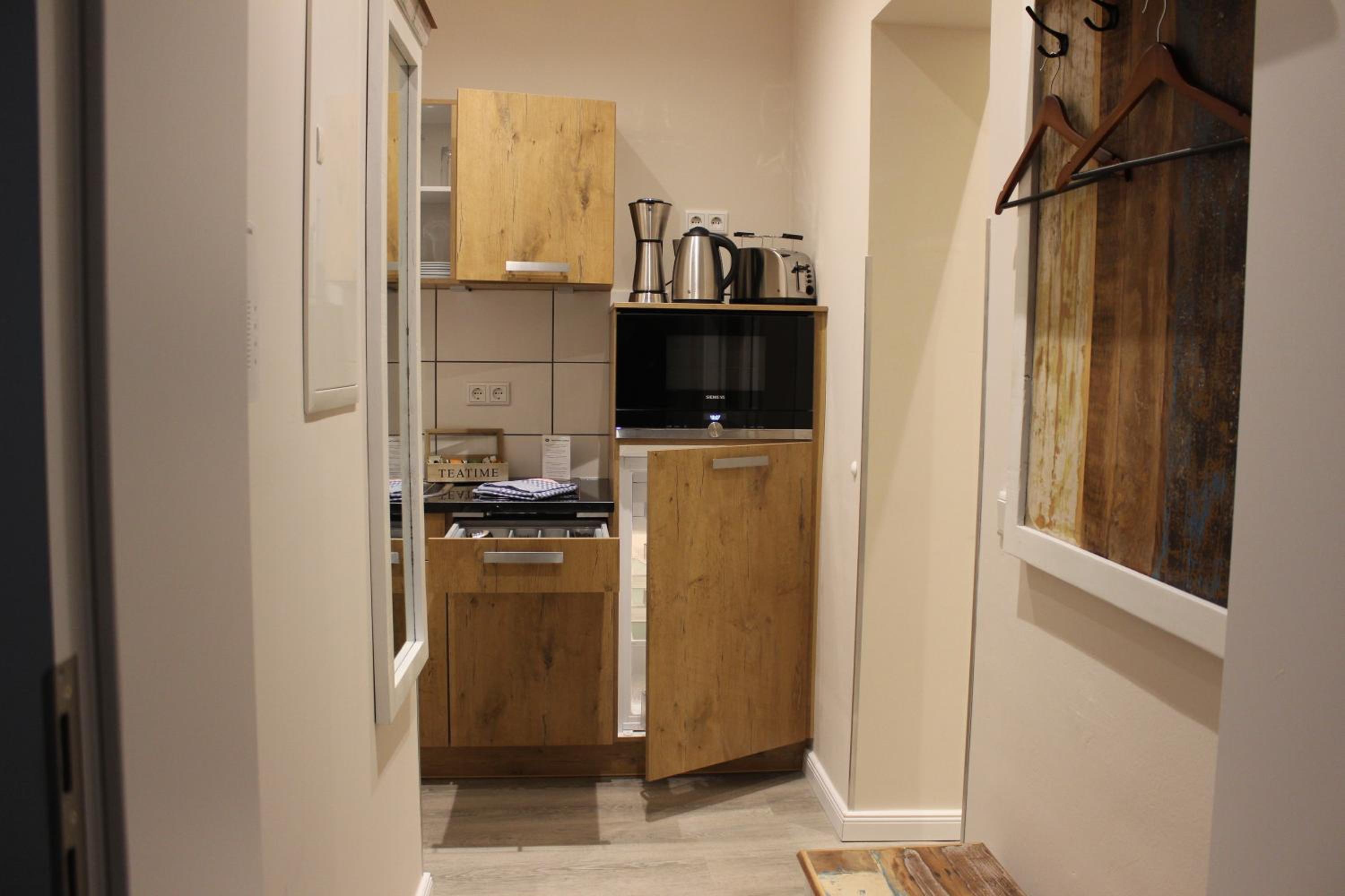 One-Bedroom Apartment photo 2