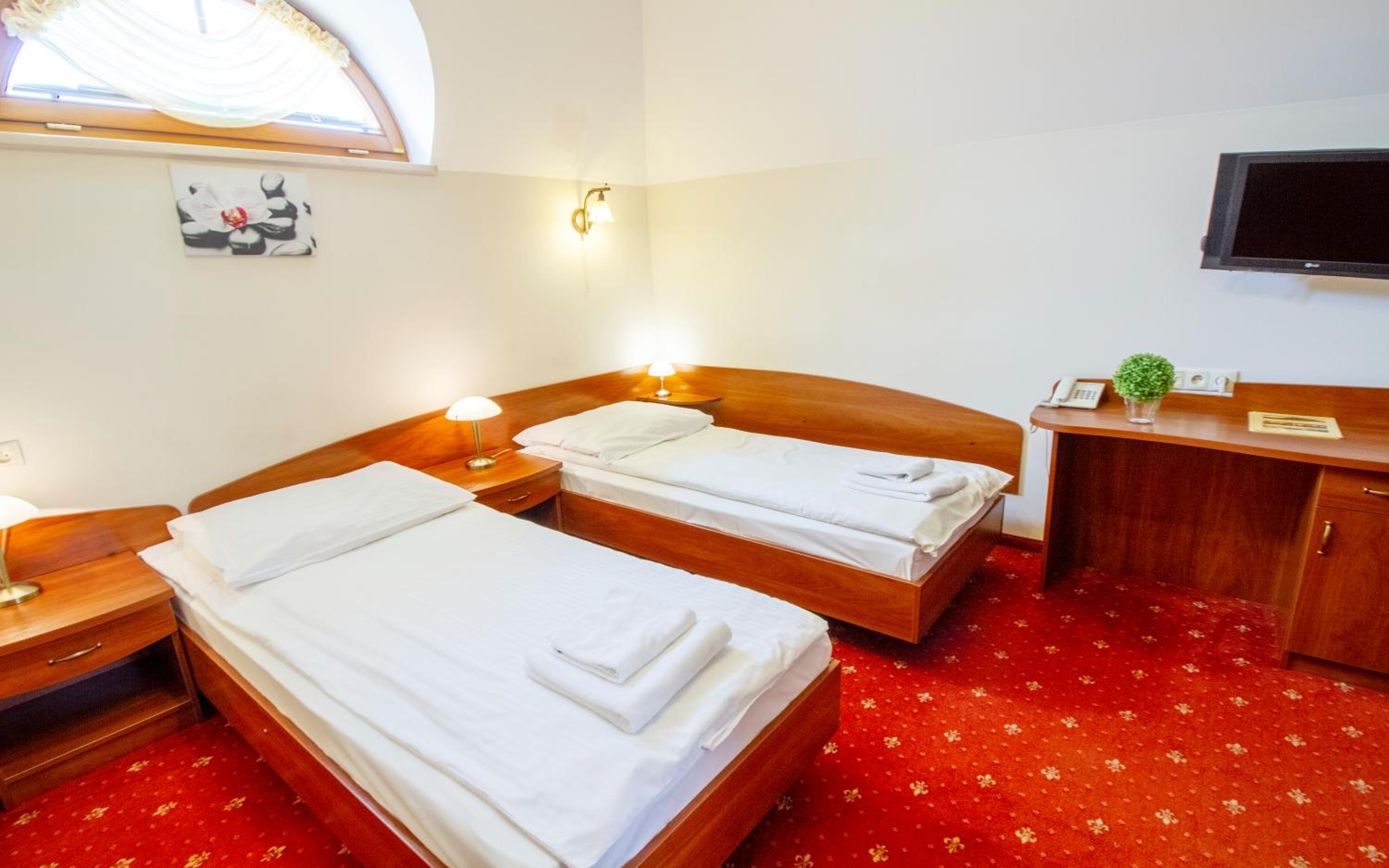Triple Room - Photo 2