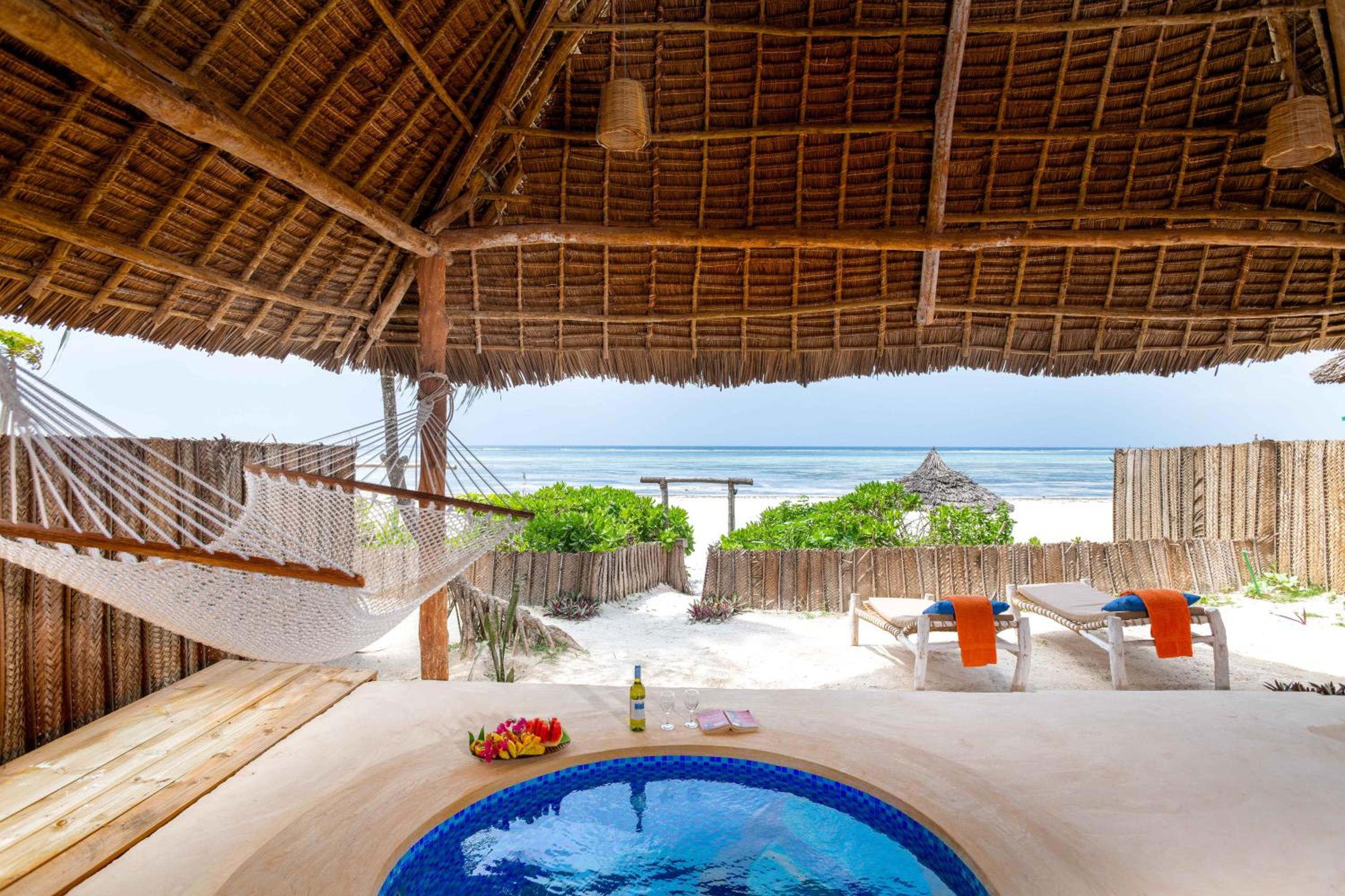 Bungalow - Beach Front Private Pool  photo 3