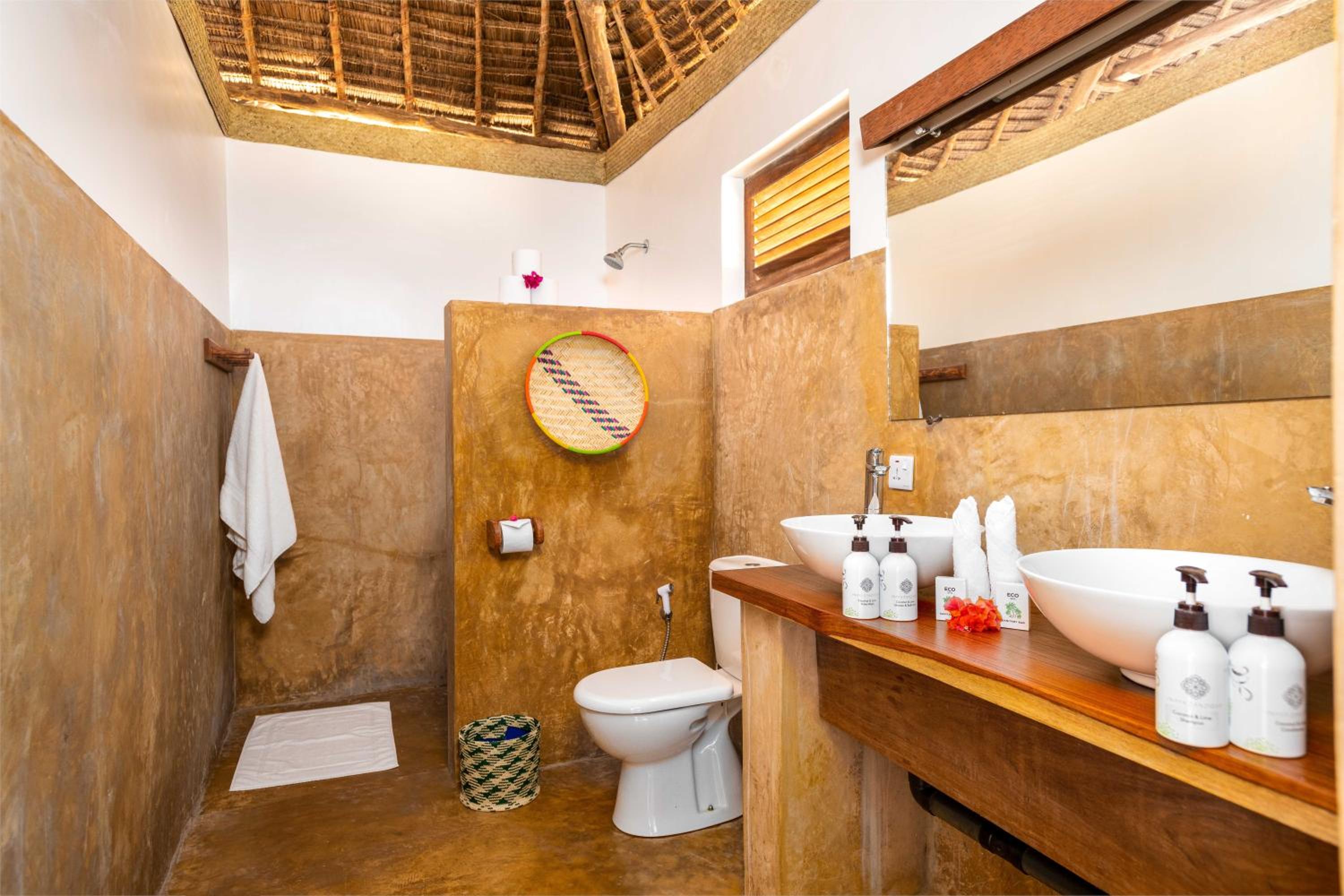 Bungalow - Beach Front Private Pool