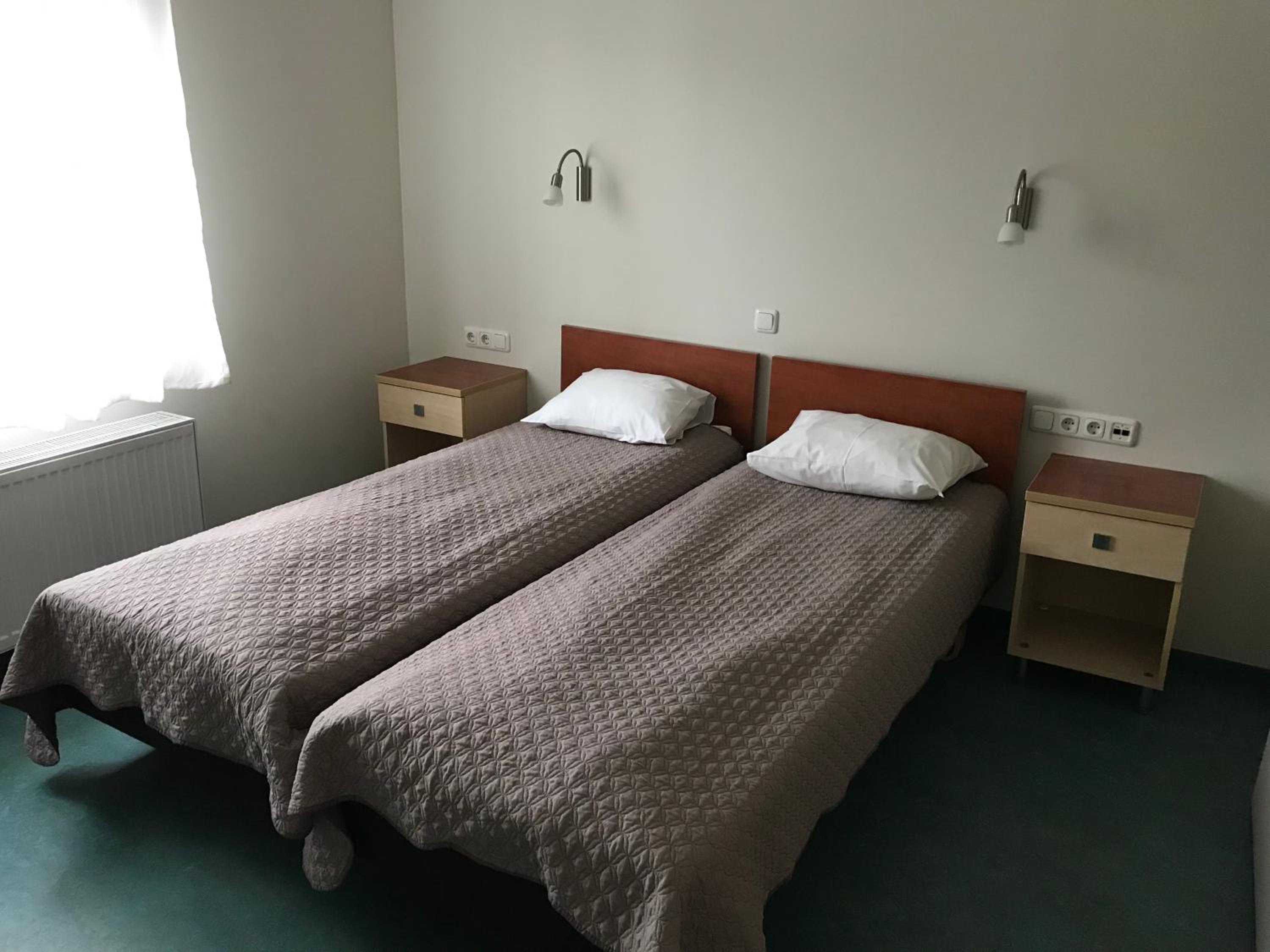 Triple Room with Kitchenette - Photo 15