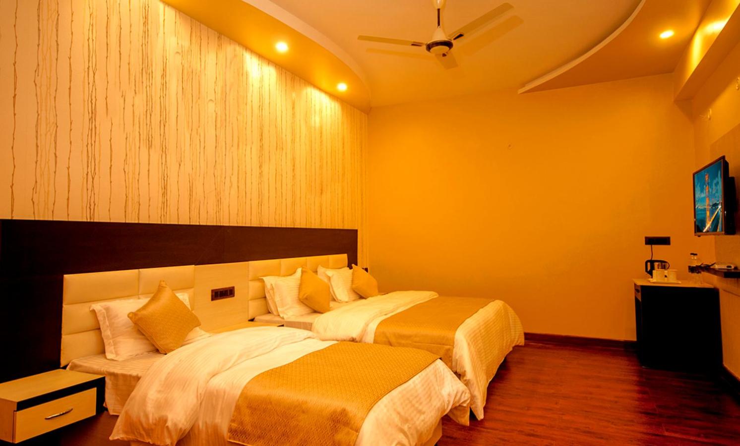 Triple Room with Garden View - Photo 1