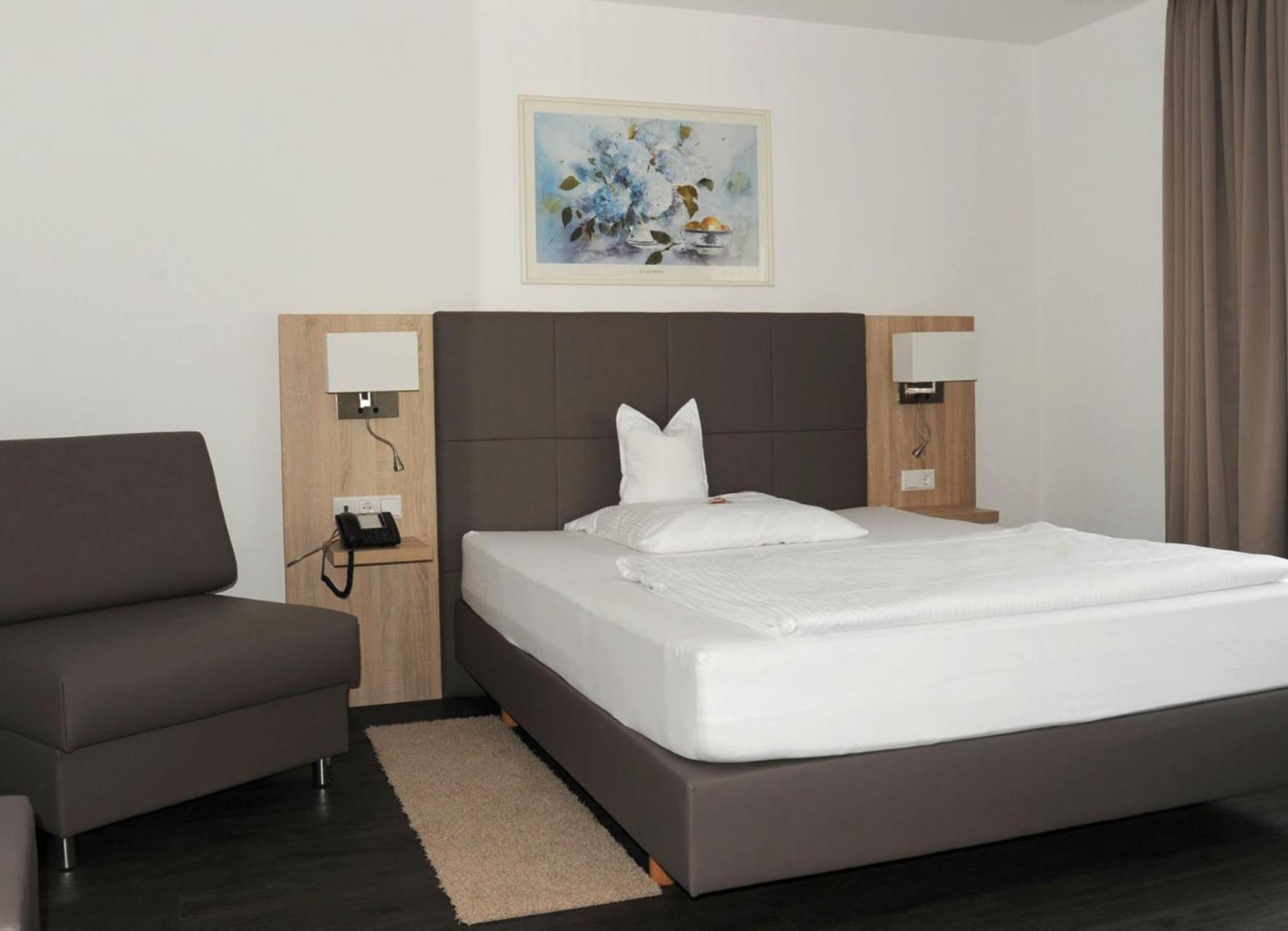 Double Room - Photo 1